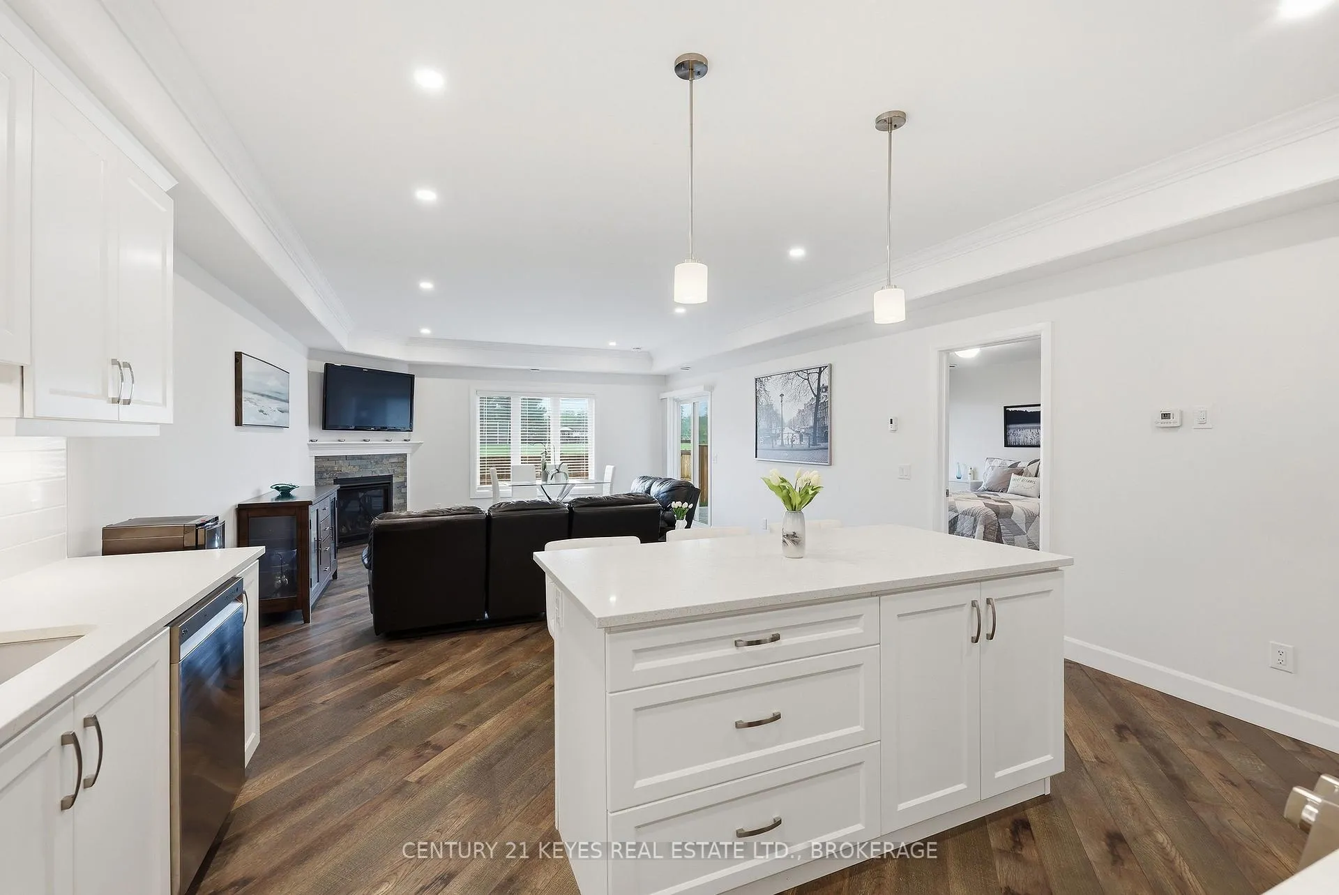 Photo 15 of 188 Wilmer Avenue, Gananoque — HOMEH