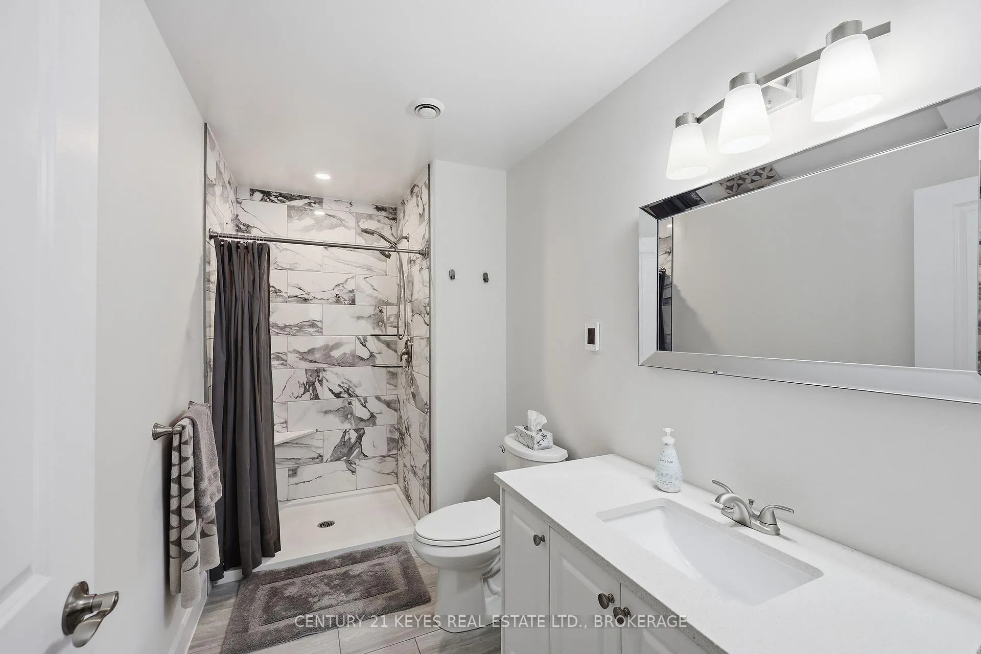 Photo 24 of 188 Wilmer Avenue, Gananoque — HOMEH