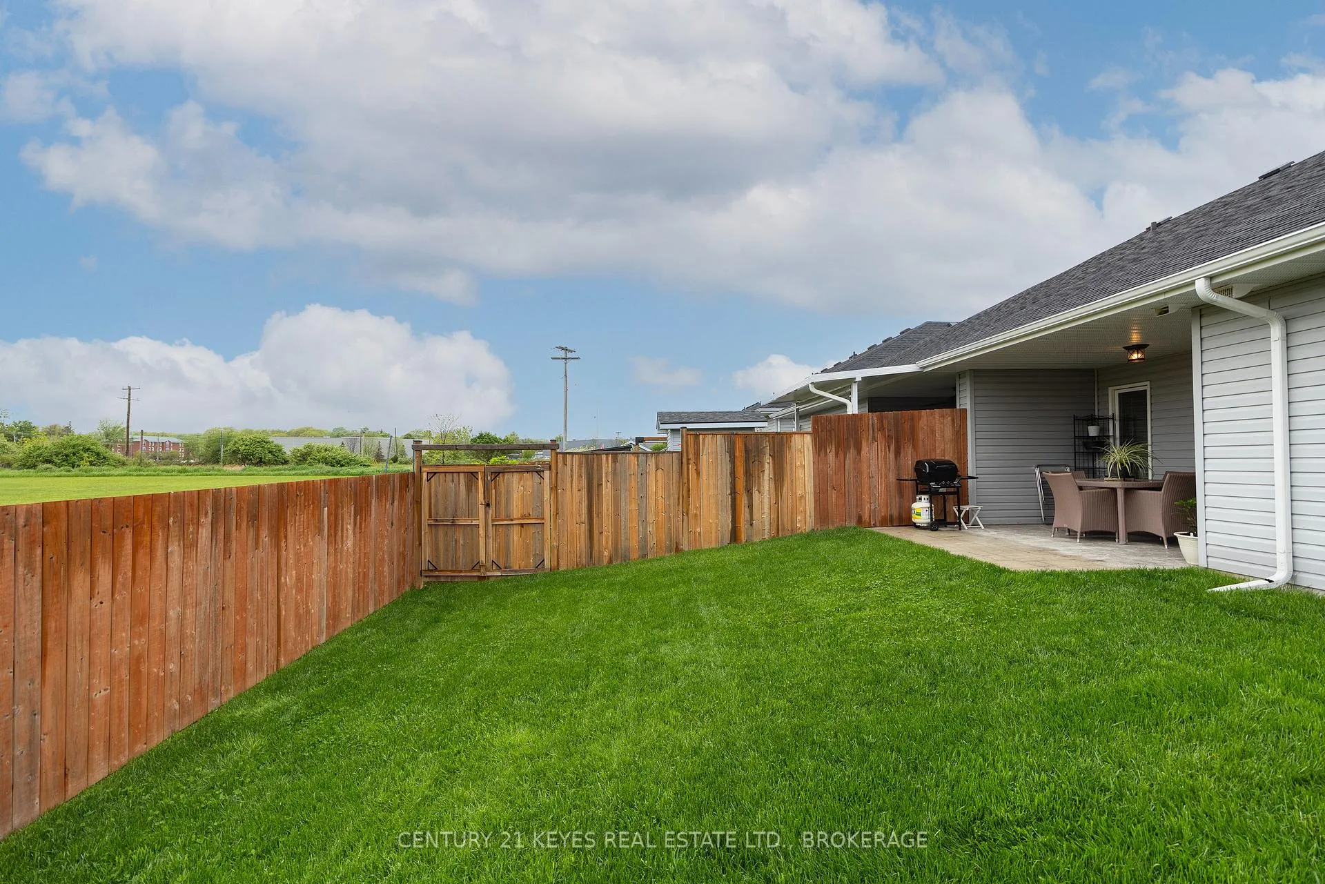 Photo 29 of 188 Wilmer Avenue, Gananoque — HOMEH
