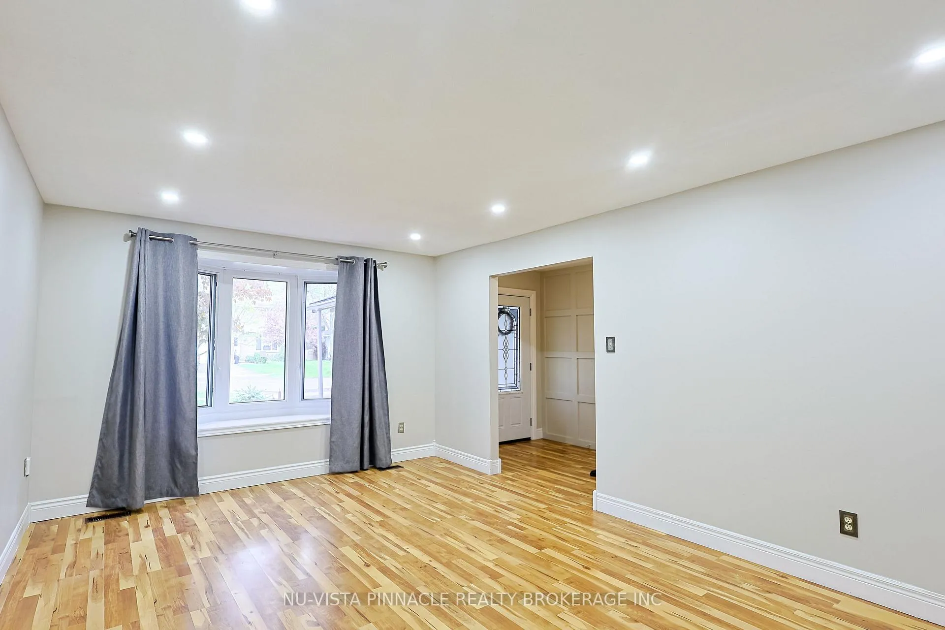 Photo 6 of 46 Monmore Road, London, North F — HOMEH