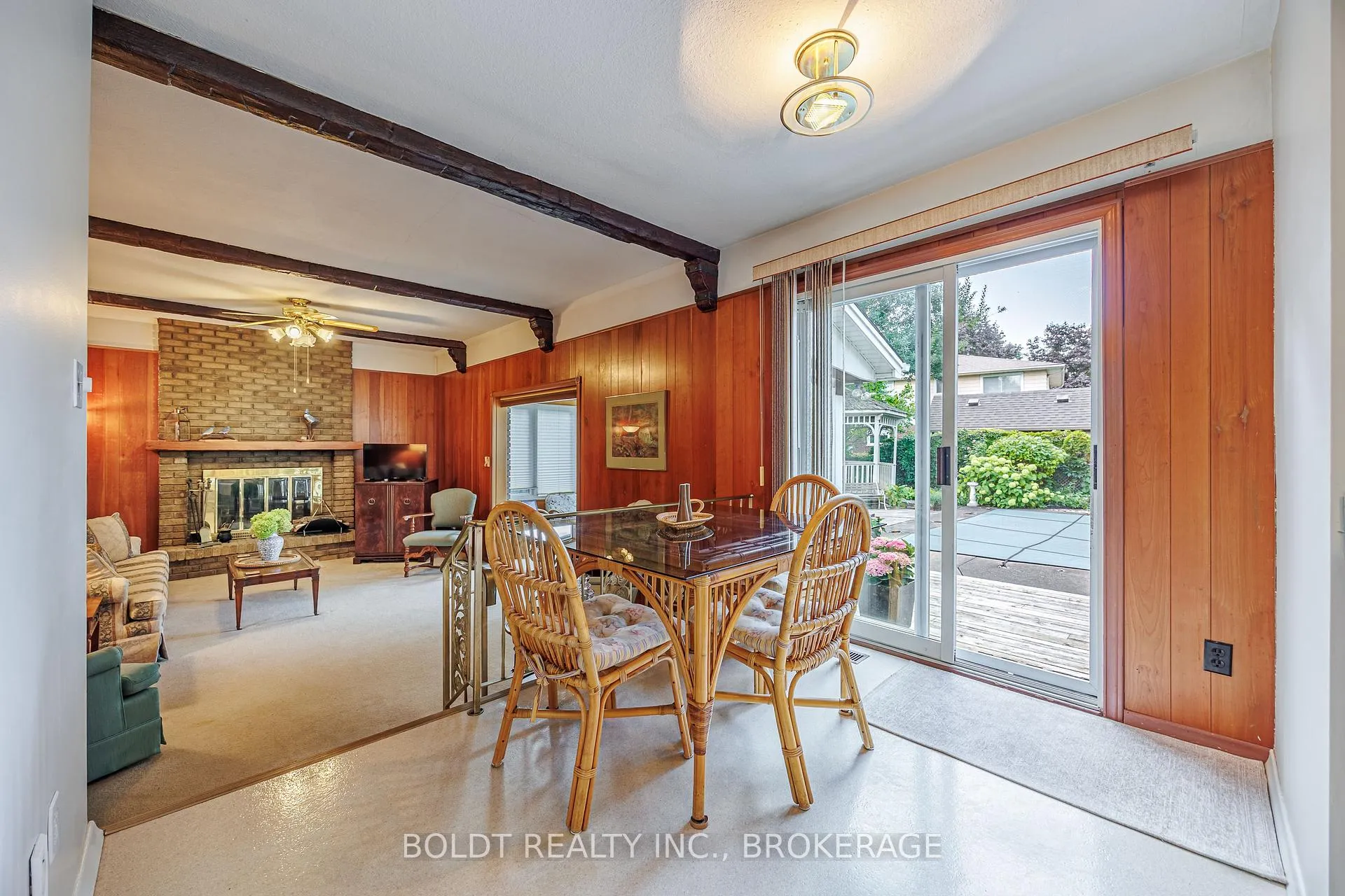 Photo 12 of 7 Mayholme Court, St. Catharines, Martindale Pond — HOMEH