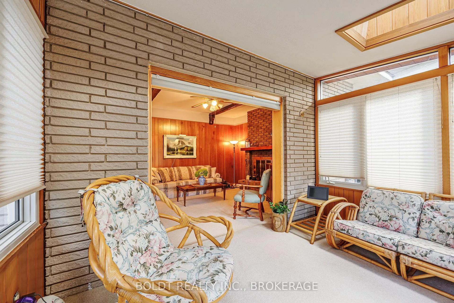 Photo 14 of 7 Mayholme Court, St. Catharines, Martindale Pond — HOMEH