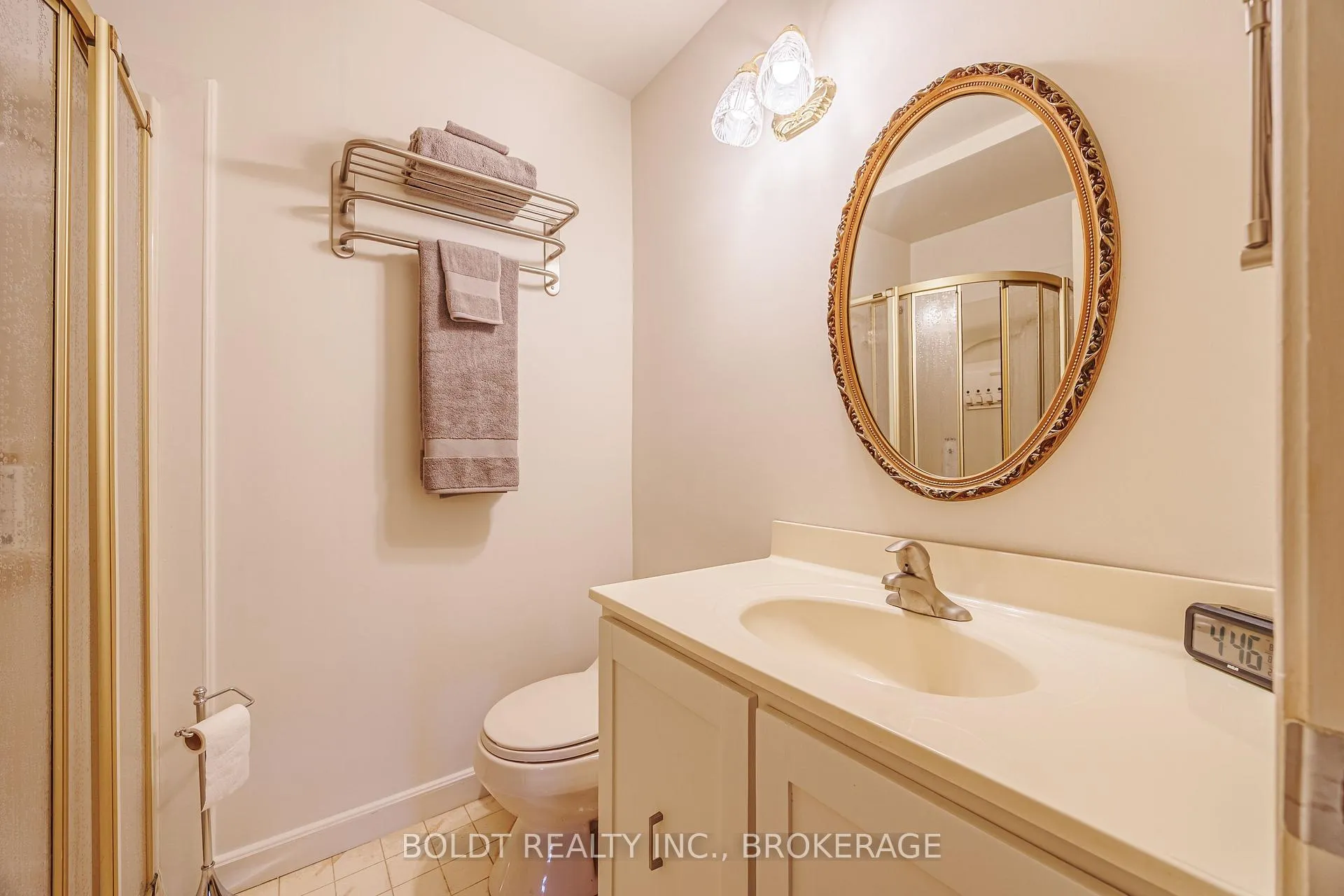 Photo 19 of 7 Mayholme Court, St. Catharines, Martindale Pond — HOMEH