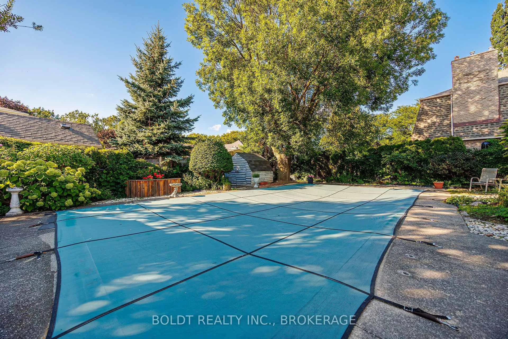 Photo 35 of 7 Mayholme Court, St. Catharines, Martindale Pond — HOMEH