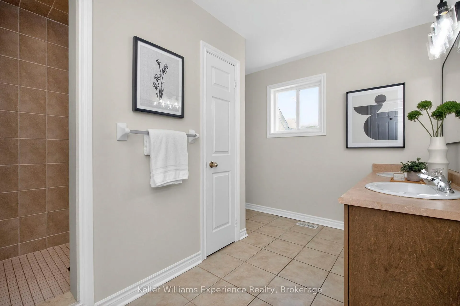 Photo 28 of 26 Lynn Street, Tiny, Perkinsfield — HOMEH