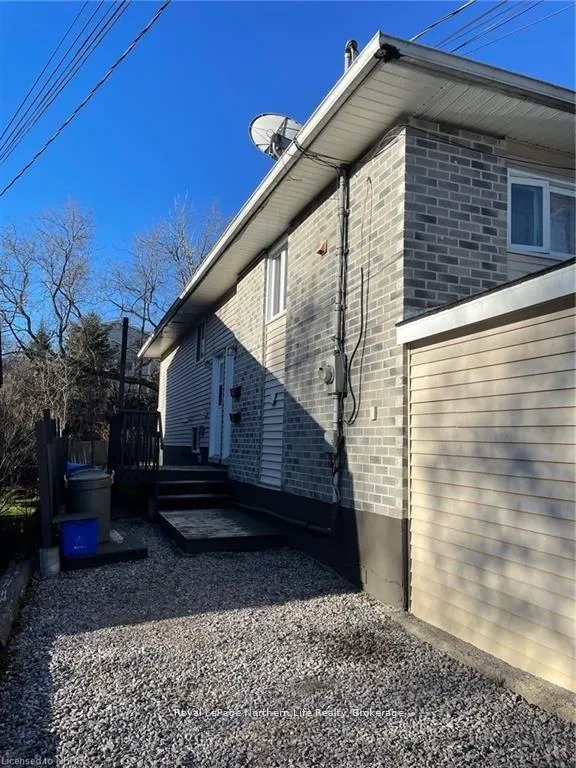 Photo 19 of 431 Dudley Avenue, North Bay, Central — HOMEH