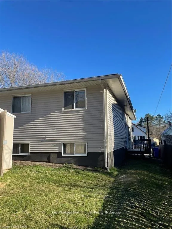 Photo 21 of 431 Dudley Avenue, North Bay, Central — HOMEH