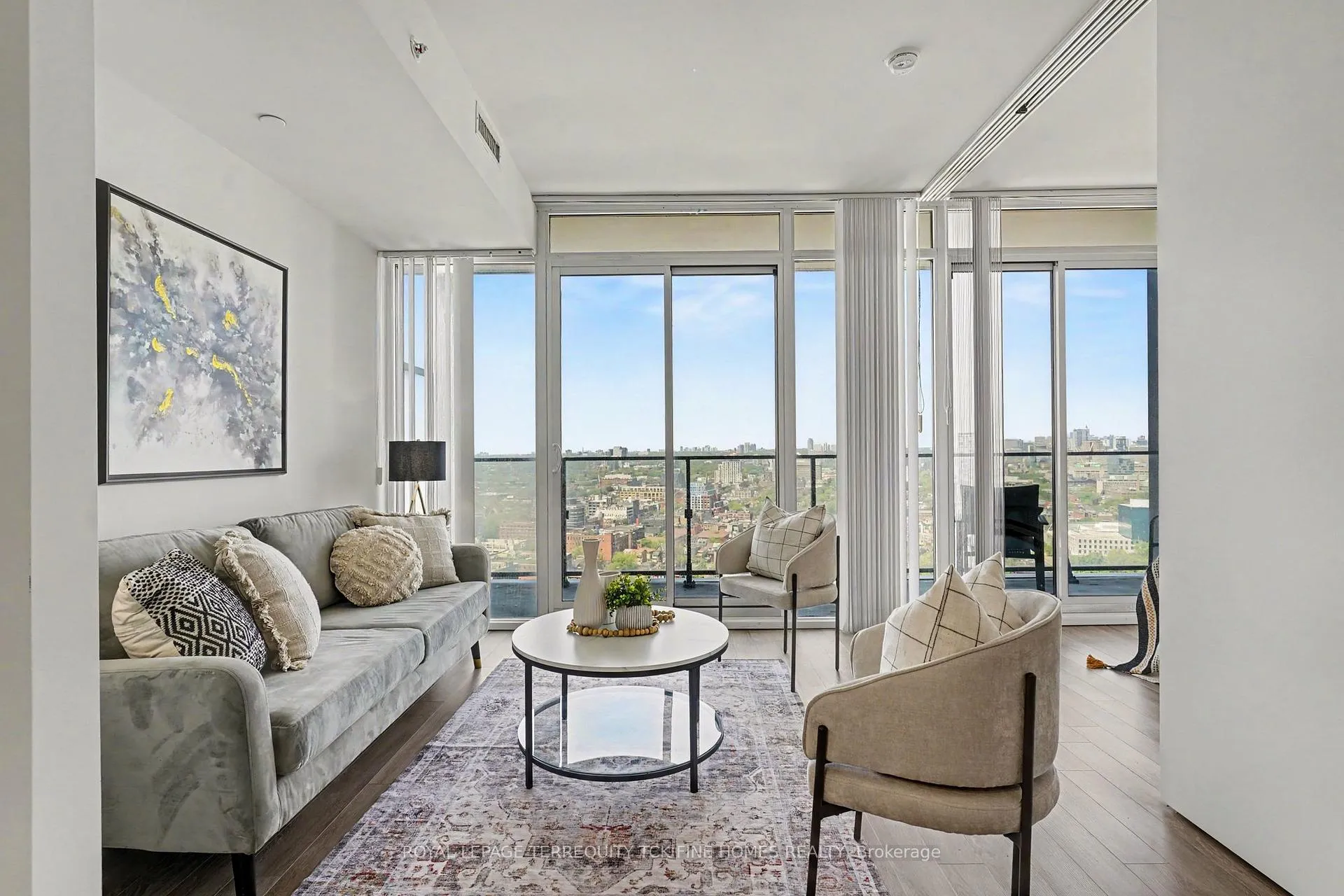 Photo 4 of Unit 2703, 125 Peter Street, Toronto, Waterfront Communities — HOMEH