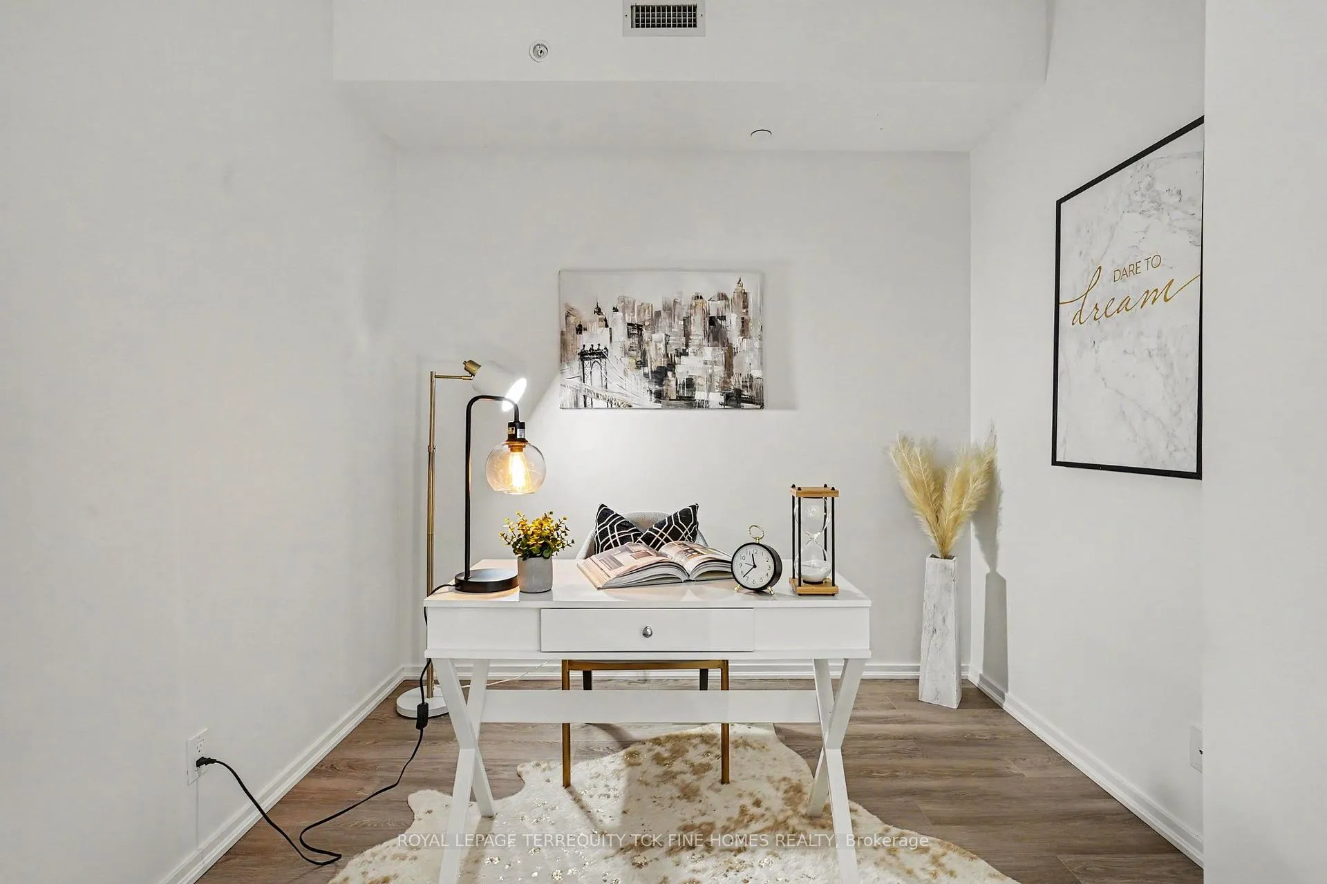 Photo 14 of Unit 2703, 125 Peter Street, Toronto, Waterfront Communities — HOMEH