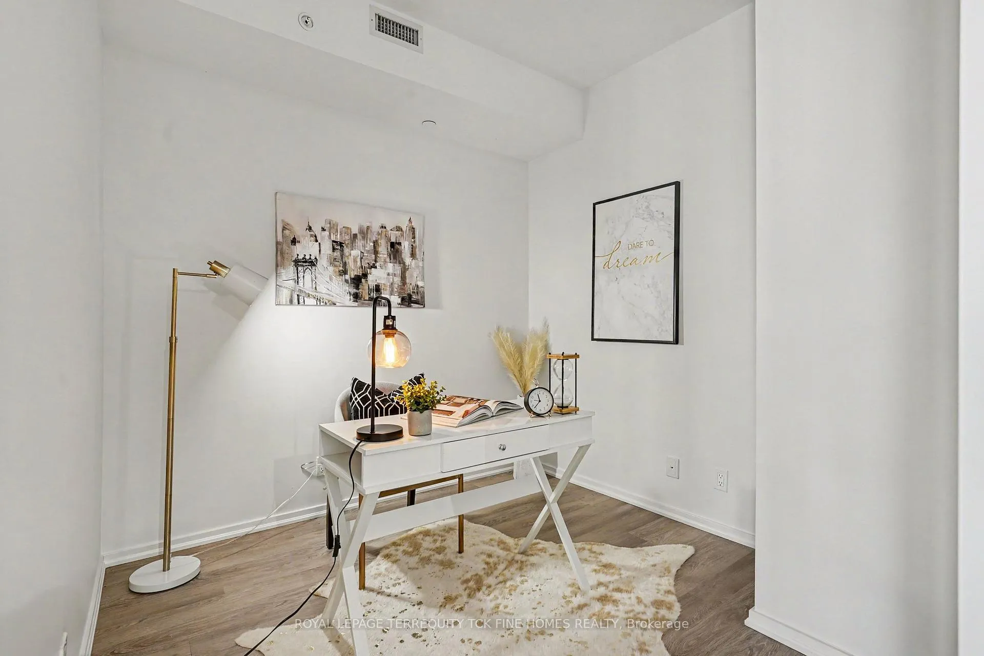 Photo 15 of Unit 2703, 125 Peter Street, Toronto, Waterfront Communities — HOMEH