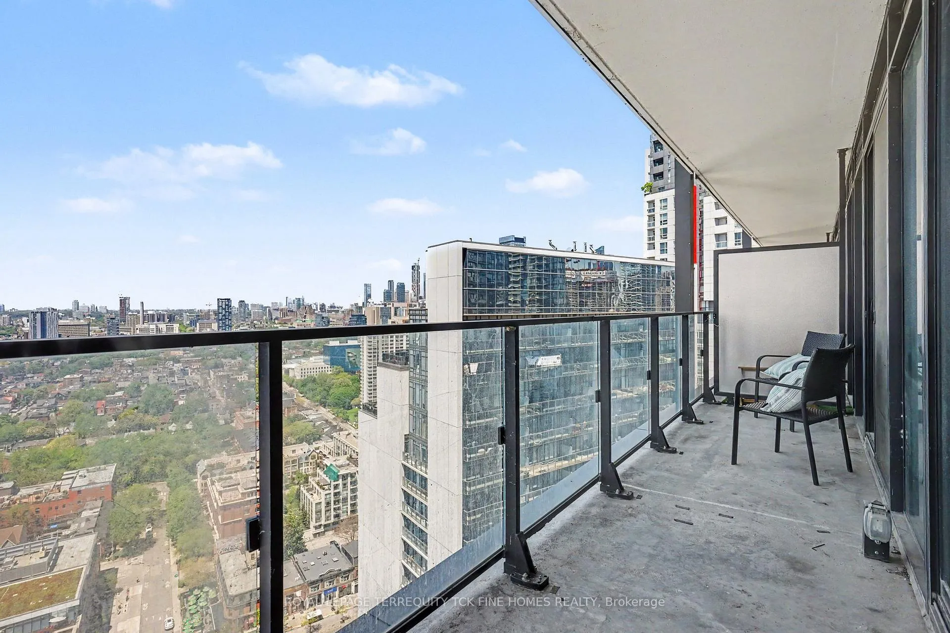 Photo 21 of Unit 2703, 125 Peter Street, Toronto, Waterfront Communities — HOMEH