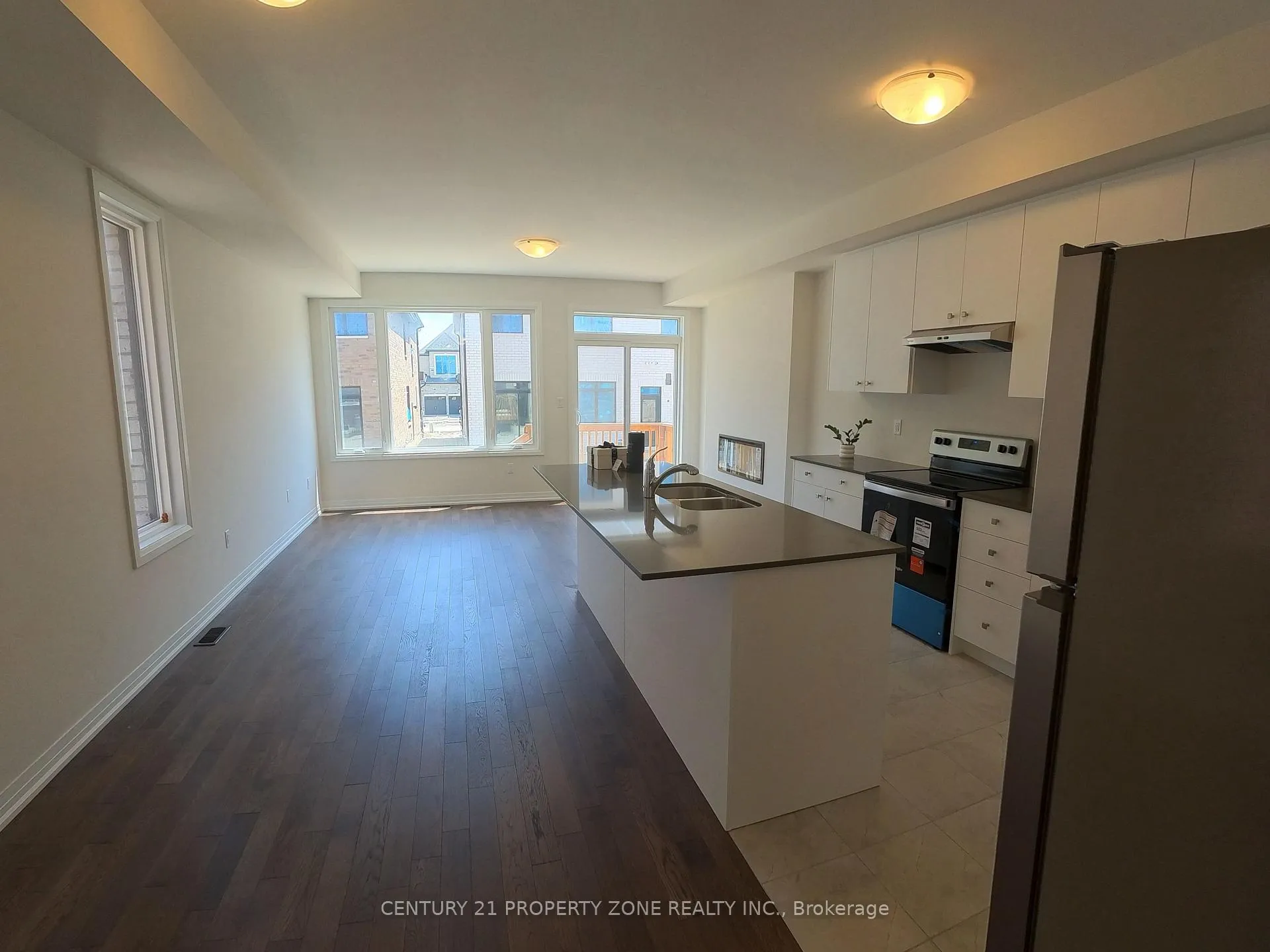 Photo 7 of 29 Boswell Drive, Brampton, Bram East — HOMEH