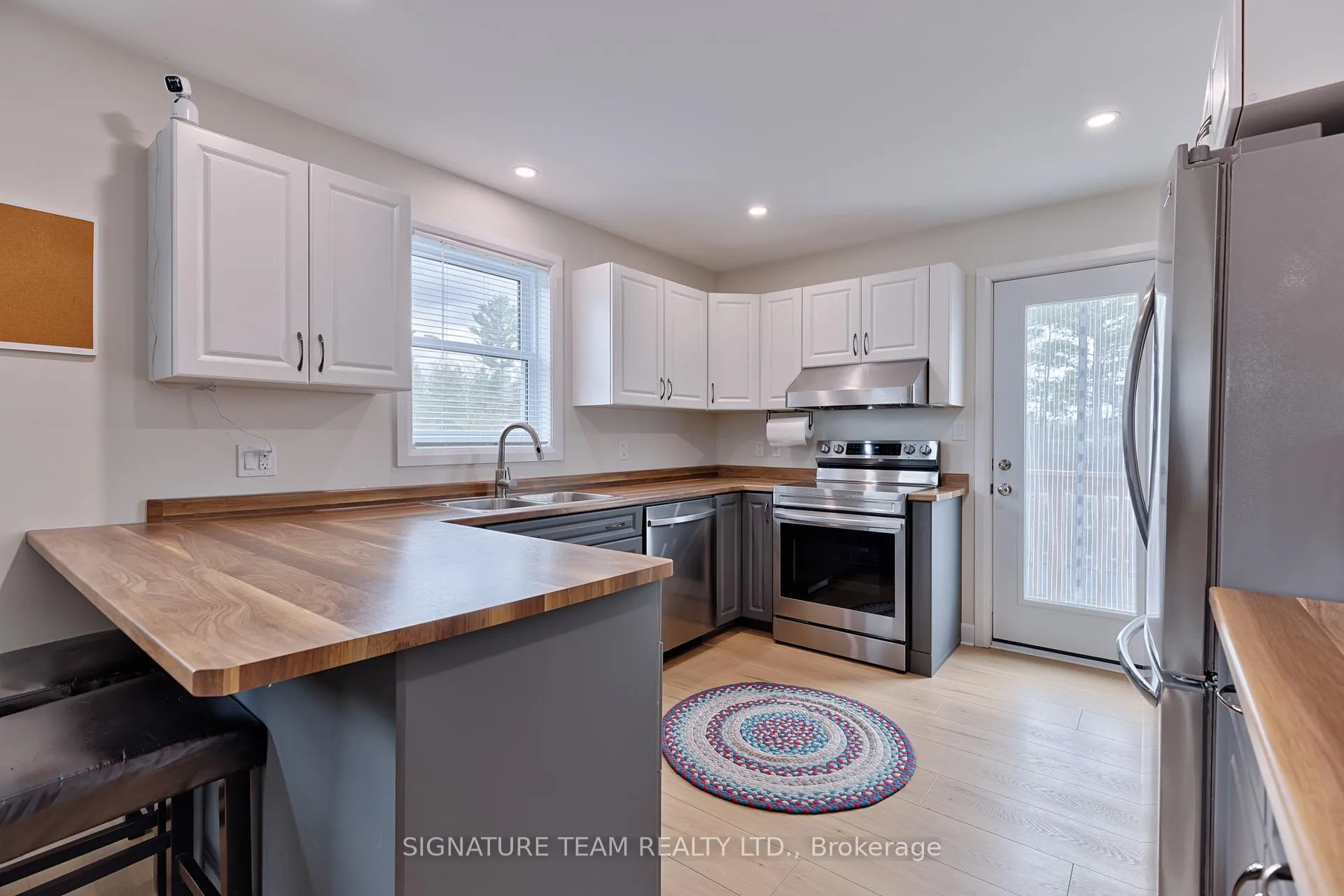 Photo 12 of 28 Terrance Drive, Petawawa — HOMEH