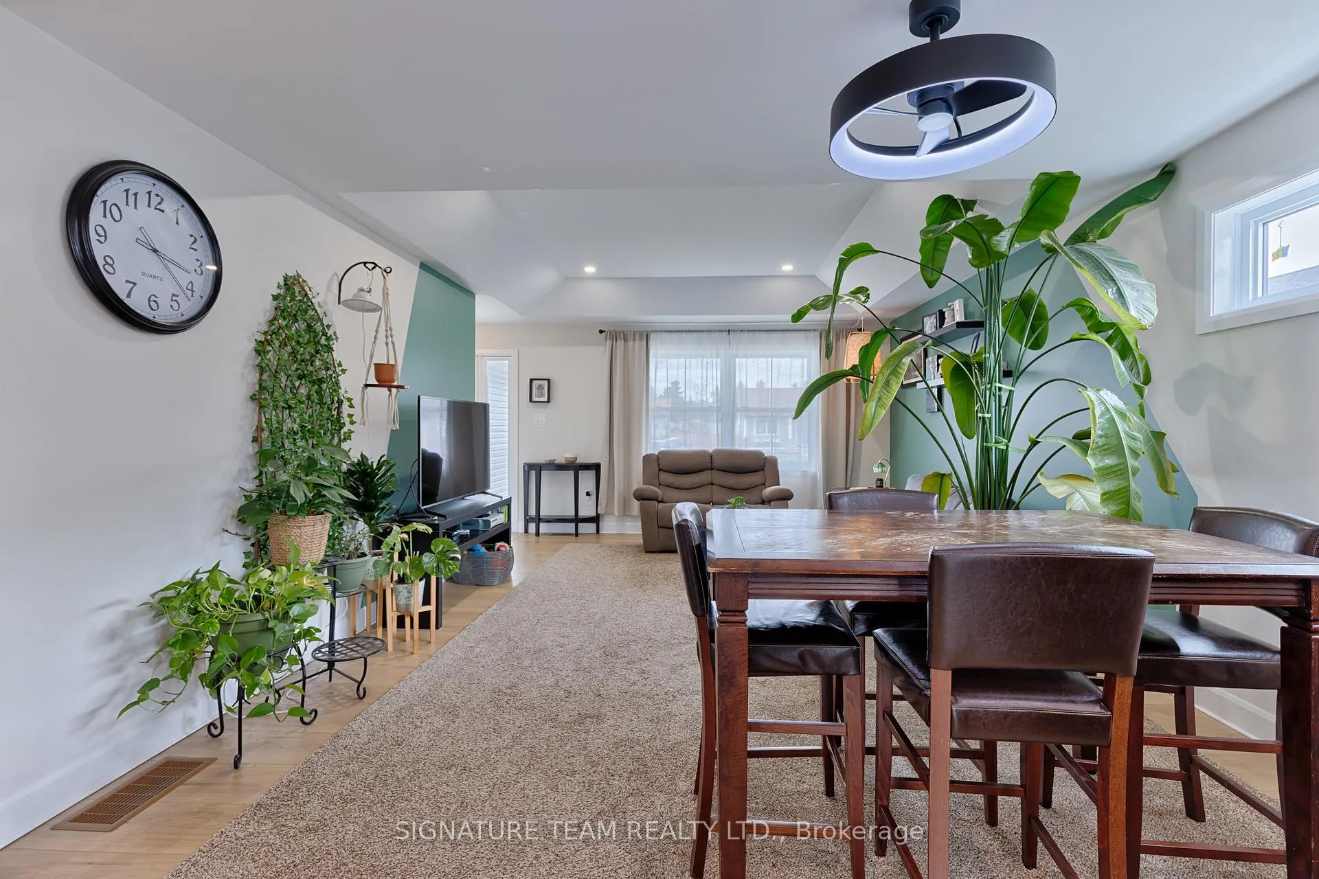 Photo 16 of 28 Terrance Drive, Petawawa — HOMEH