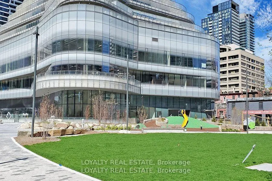 Photo 29 of Unit 1107, 11 Wellesley Street W, Toronto, Bay Street Corridor — HOMEH
