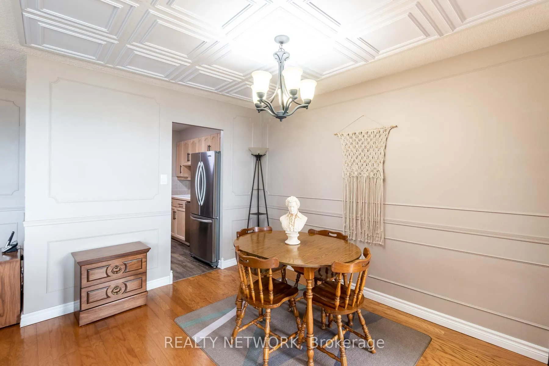 Photo 13 of Unit 901, 500 Green Road, Hamilton, Lakeshore — HOMEH