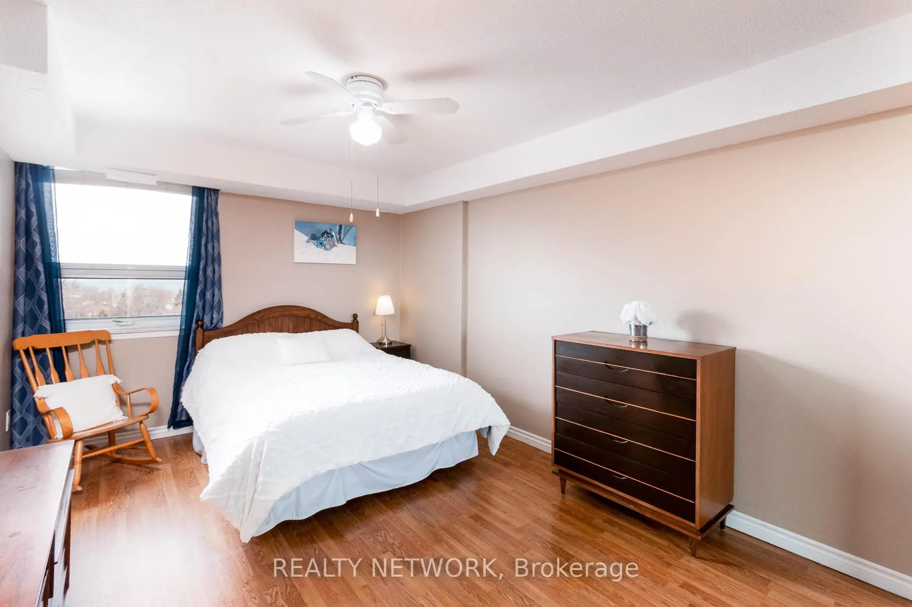 Photo 21 of Unit 901, 500 Green Road, Hamilton, Lakeshore — HOMEH