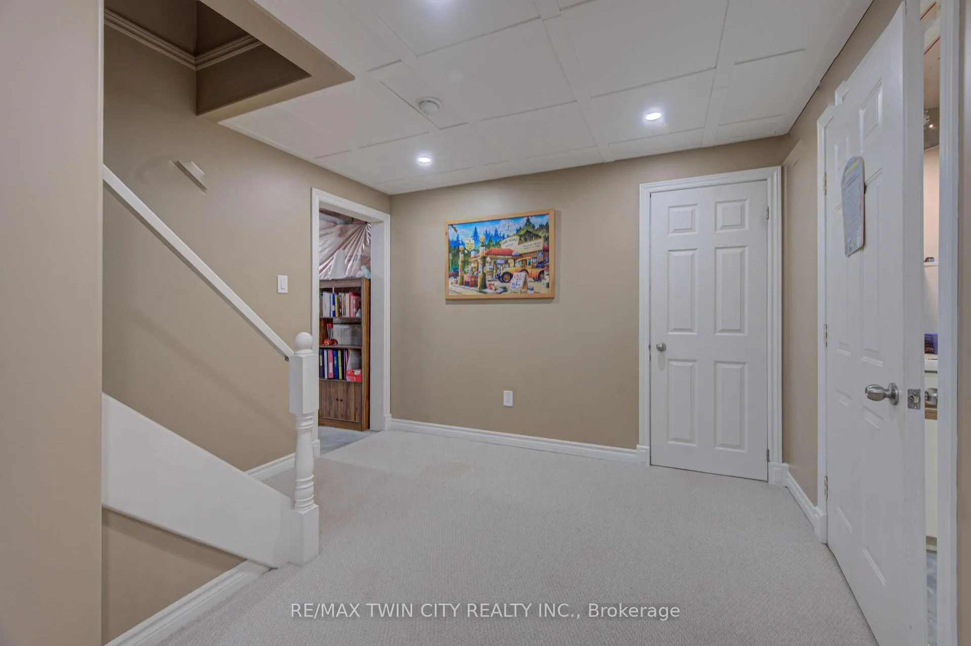 Photo 30 of 11 Carolinian Lane, Cambridge, St. Andrews Estates — HOMEH
