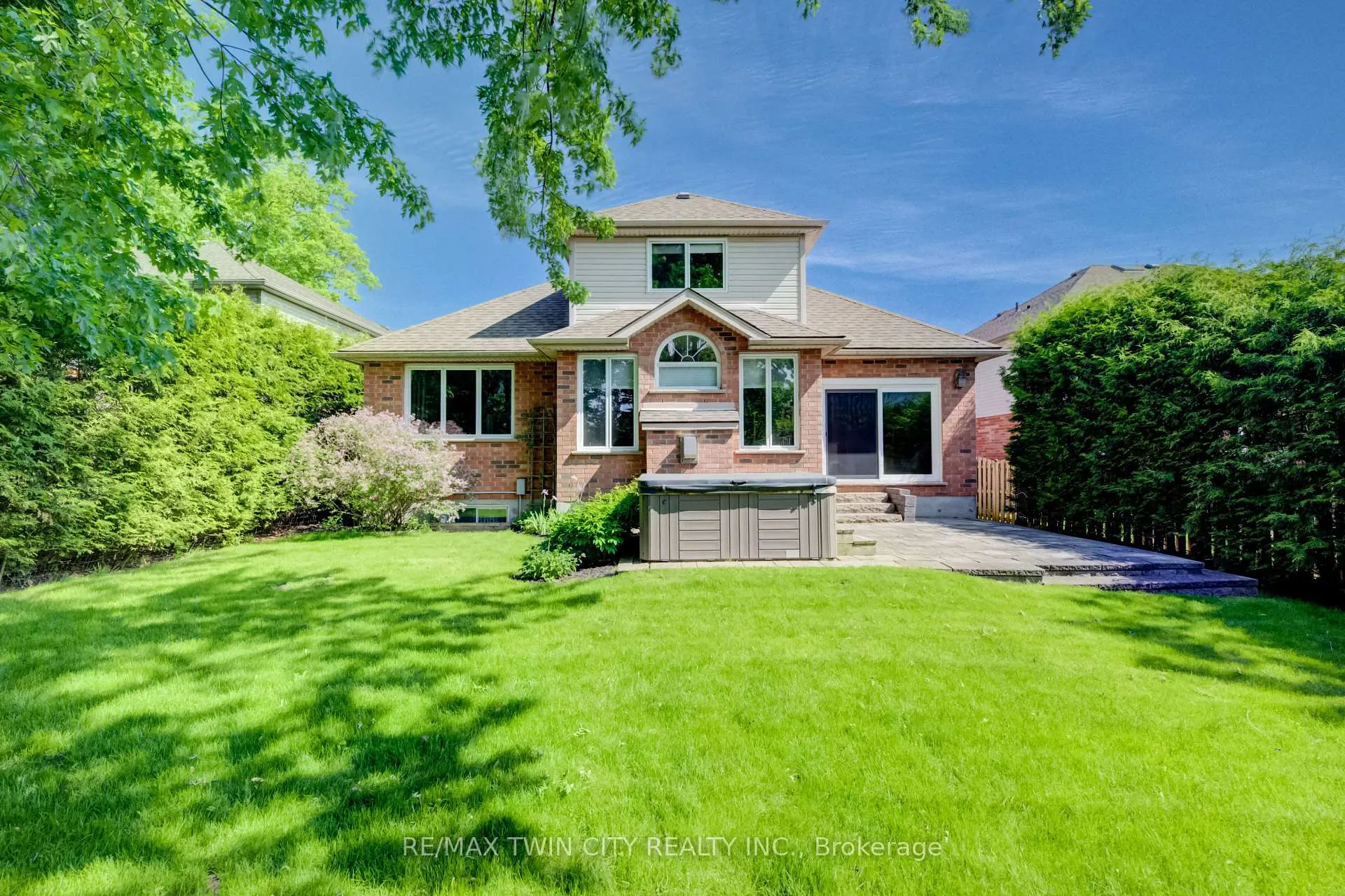 Photo 41 of 11 Carolinian Lane, Cambridge, St. Andrews Estates — HOMEH
