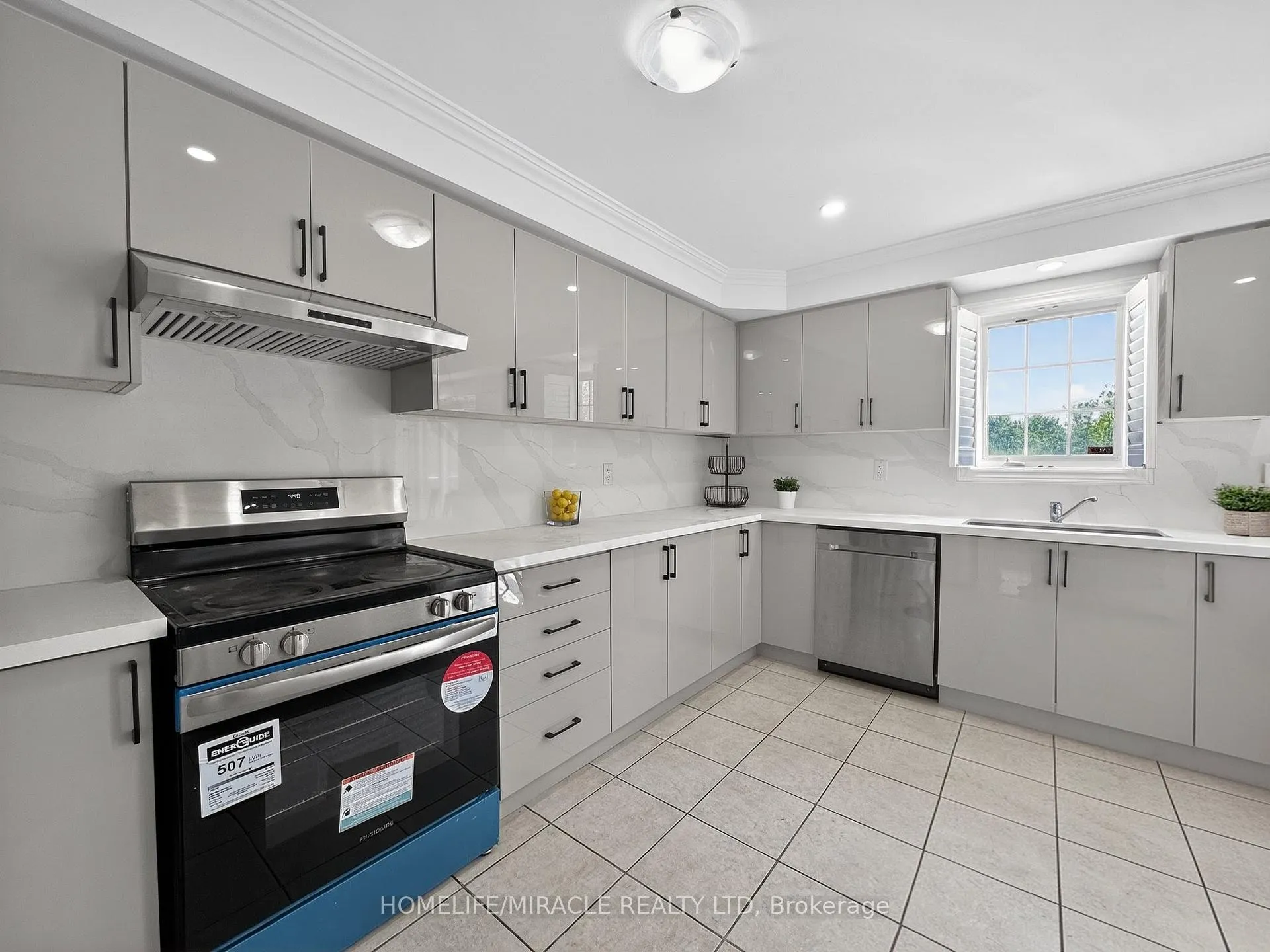 Photo 9 of Unit 20, 21 Eastview Gate, Brampton, Bram East — HOMEH