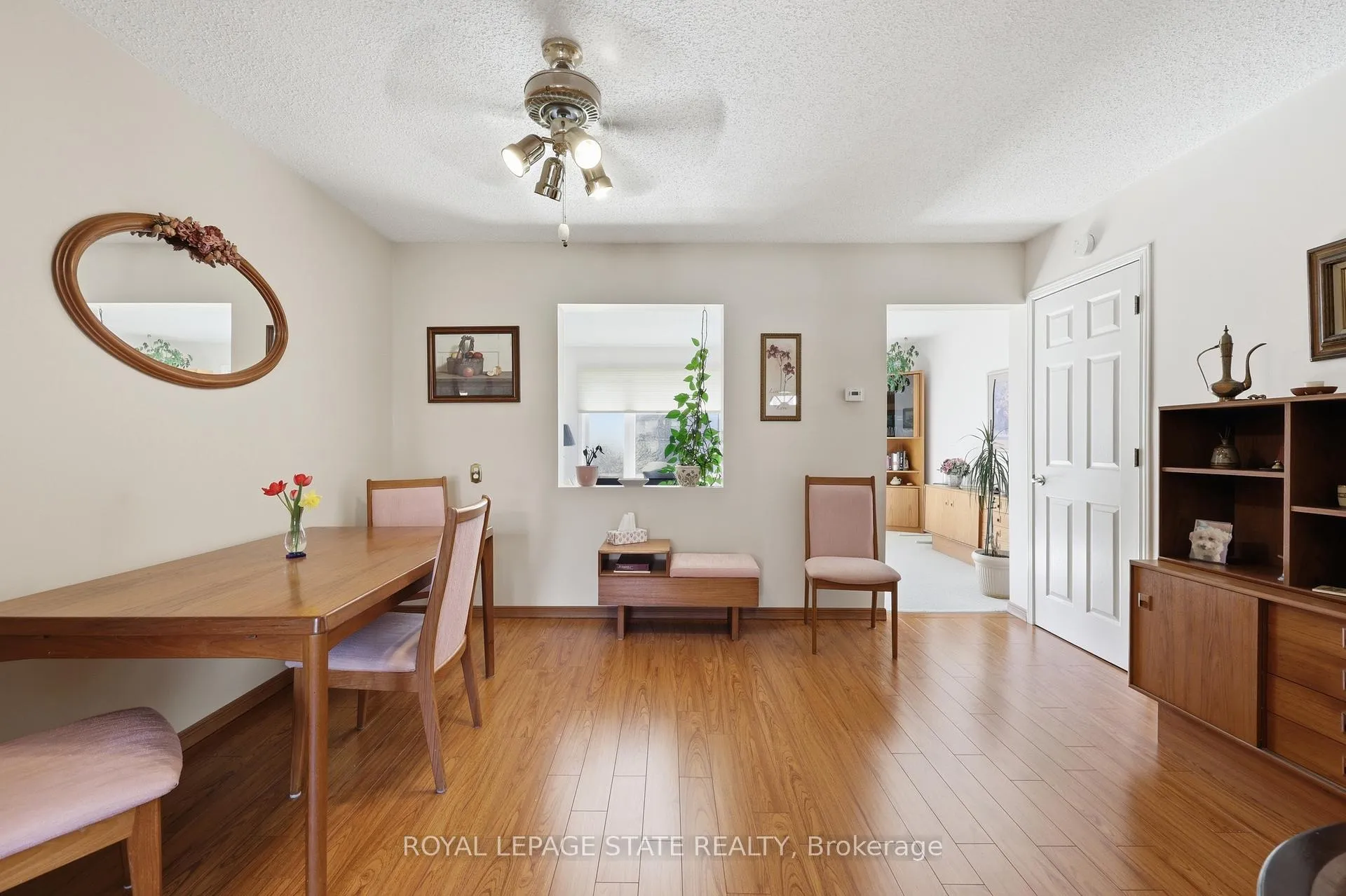 Photo 15 of Unit 21, 299 Limeridge Road W, Hamilton, Rolston — HOMEH