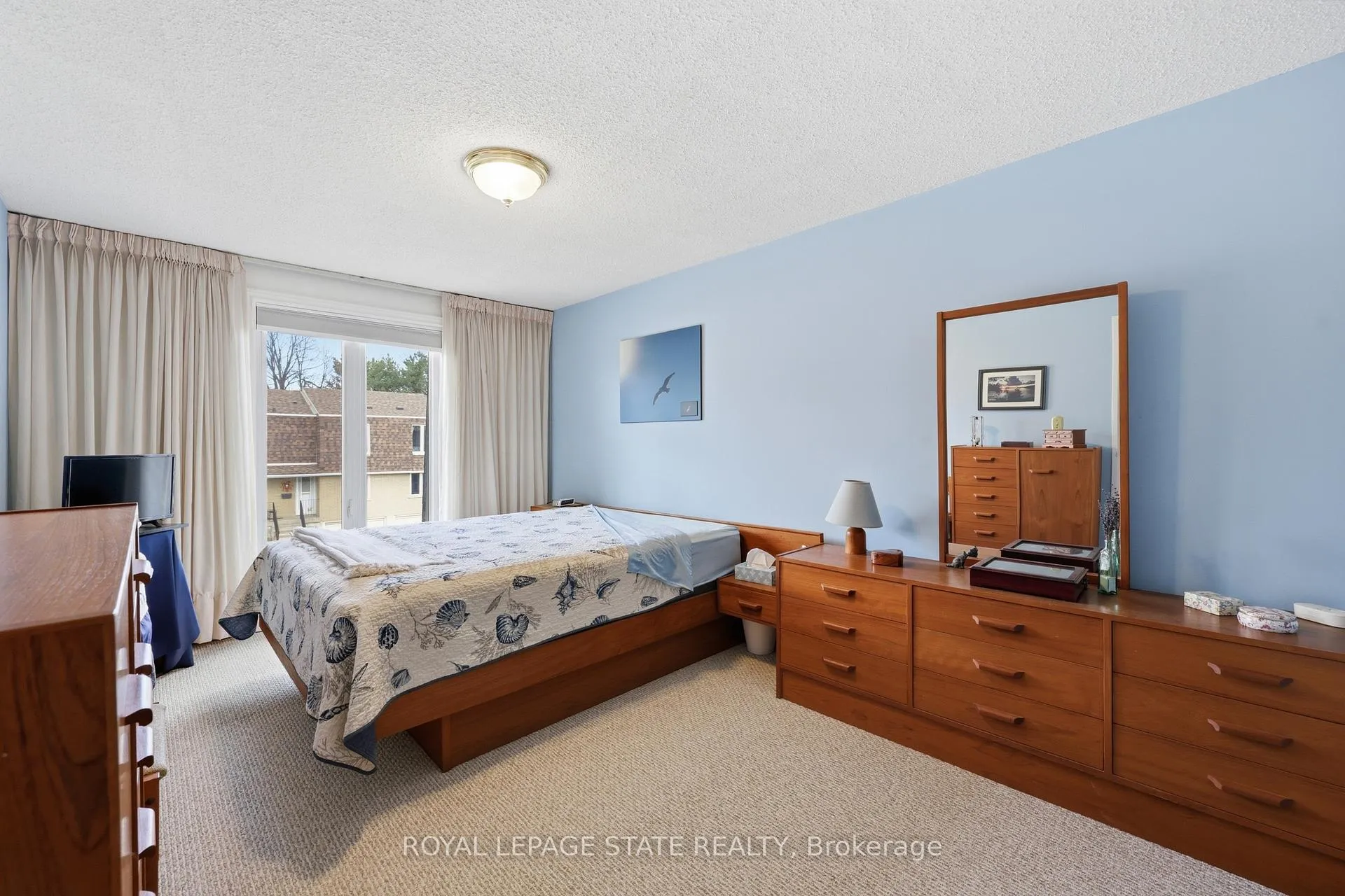 Photo 21 of Unit 21, 299 Limeridge Road W, Hamilton, Rolston — HOMEH