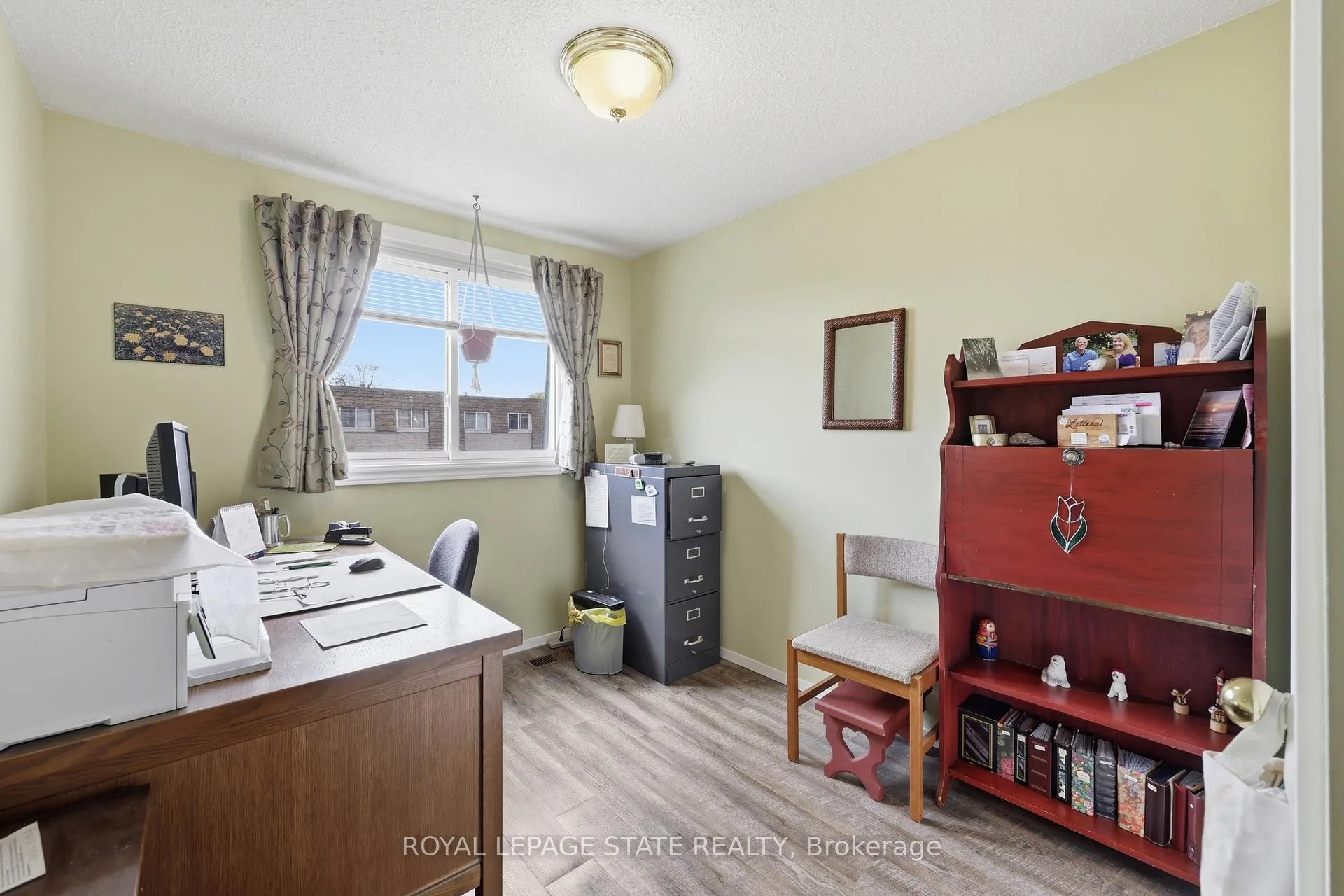 Photo 25 of Unit 21, 299 Limeridge Road W, Hamilton, Rolston — HOMEH