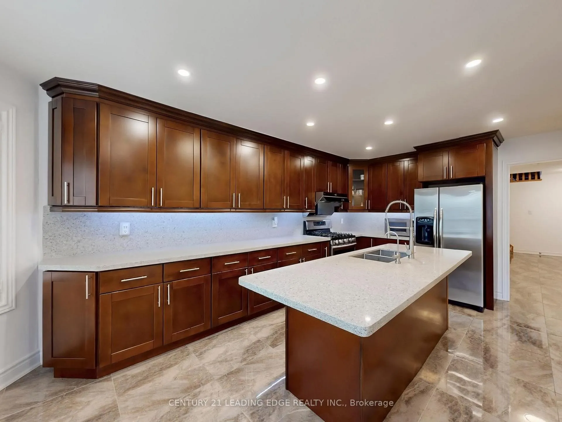 Photo 12 of 77 Sunbird Boulevard, Georgina, Keswick North — HOMEH
