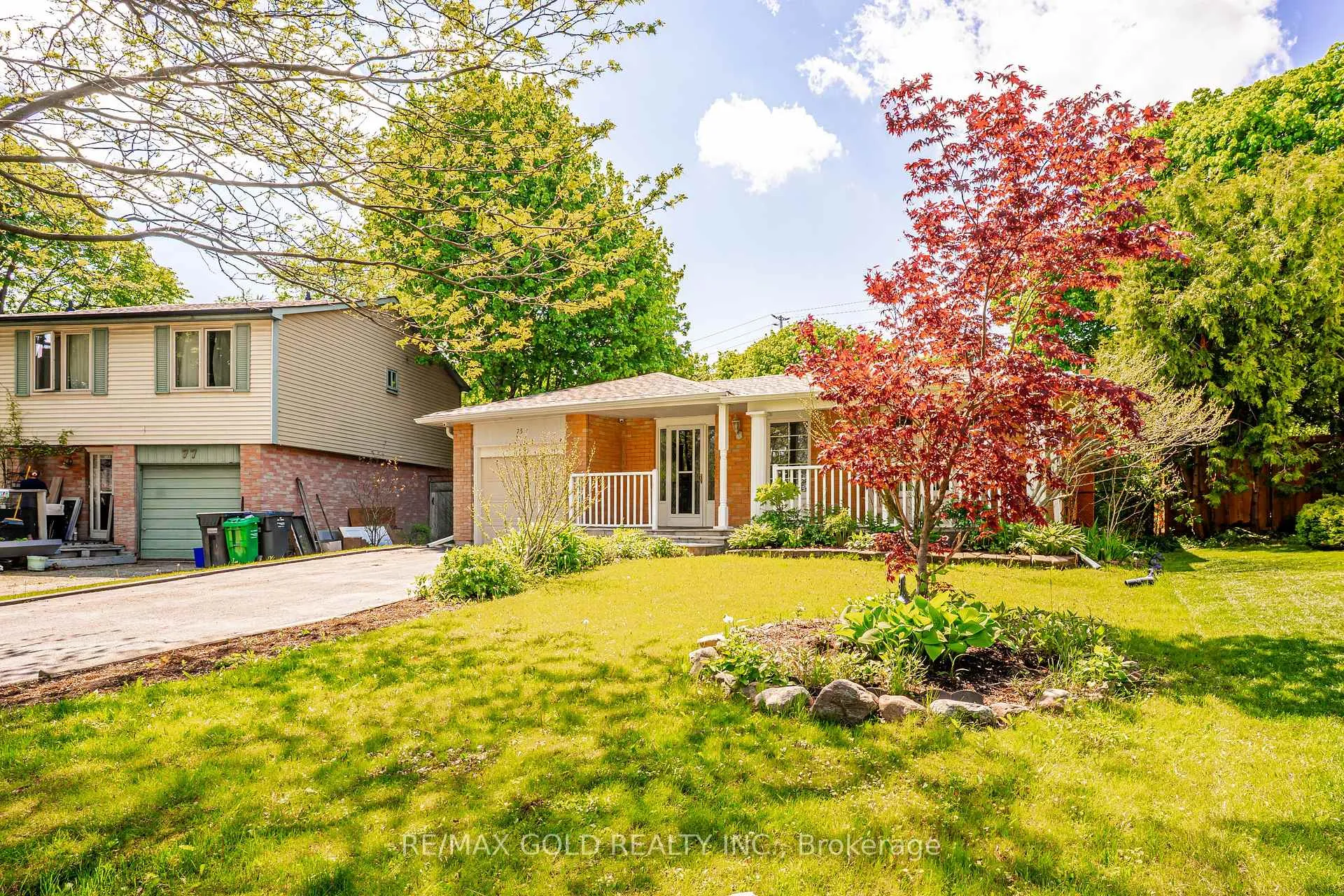 Photo 3 of 75 Mancroft Crescent, Brampton, Central Park — HOMEH
