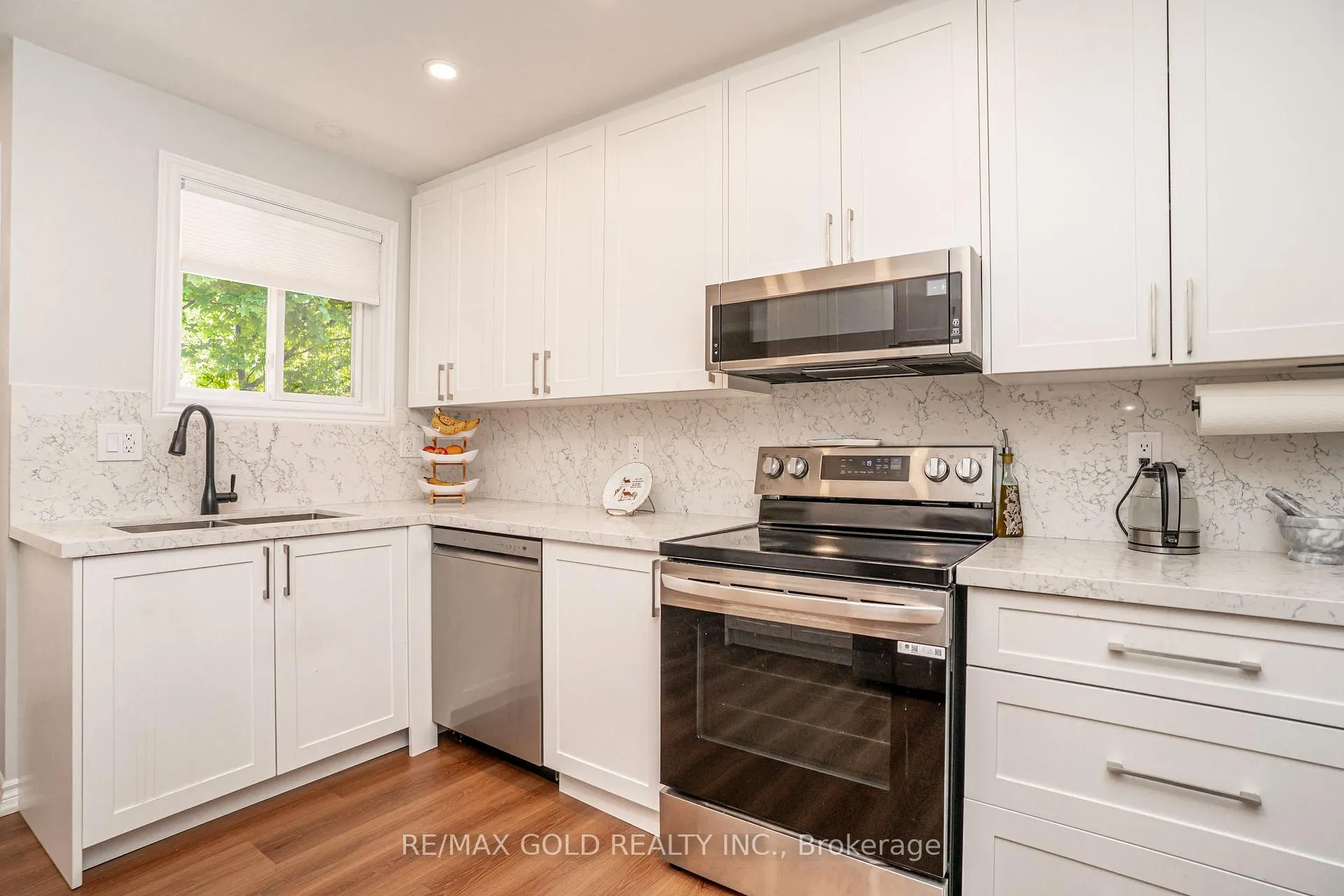 Photo 15 of 75 Mancroft Crescent, Brampton, Central Park — HOMEH