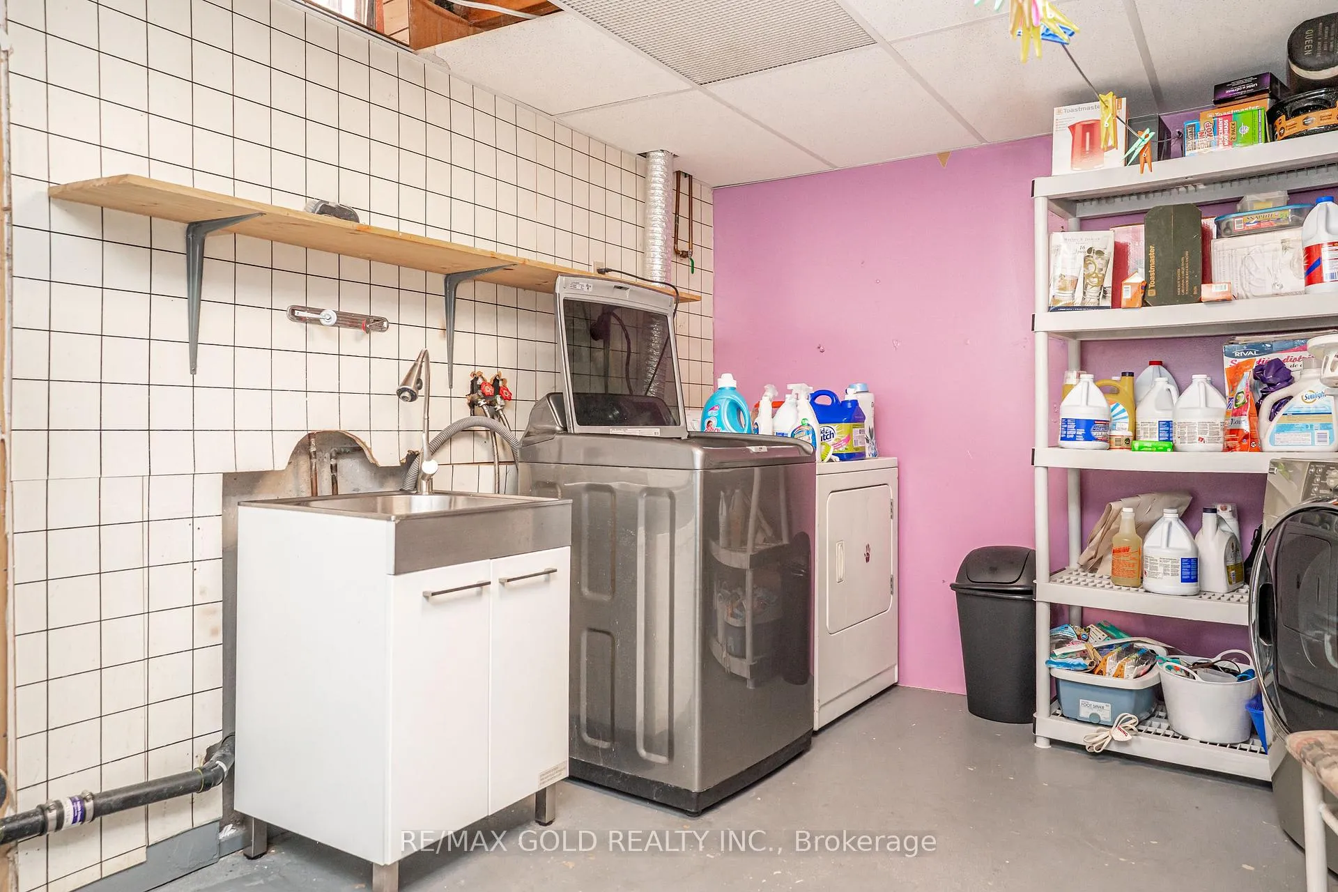 Photo 33 of 75 Mancroft Crescent, Brampton, Central Park — HOMEH