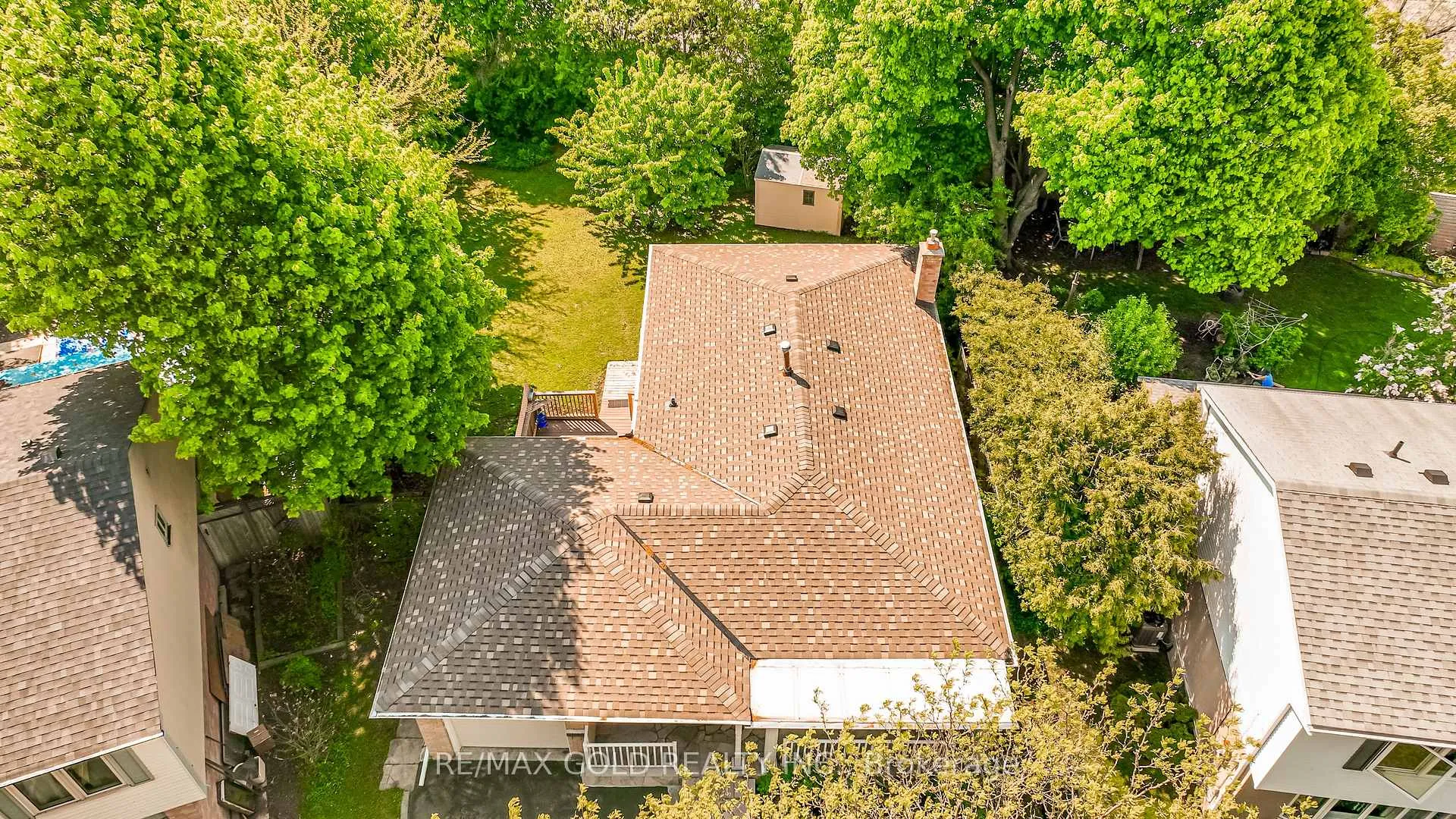 Photo 40 of 75 Mancroft Crescent, Brampton, Central Park — HOMEH
