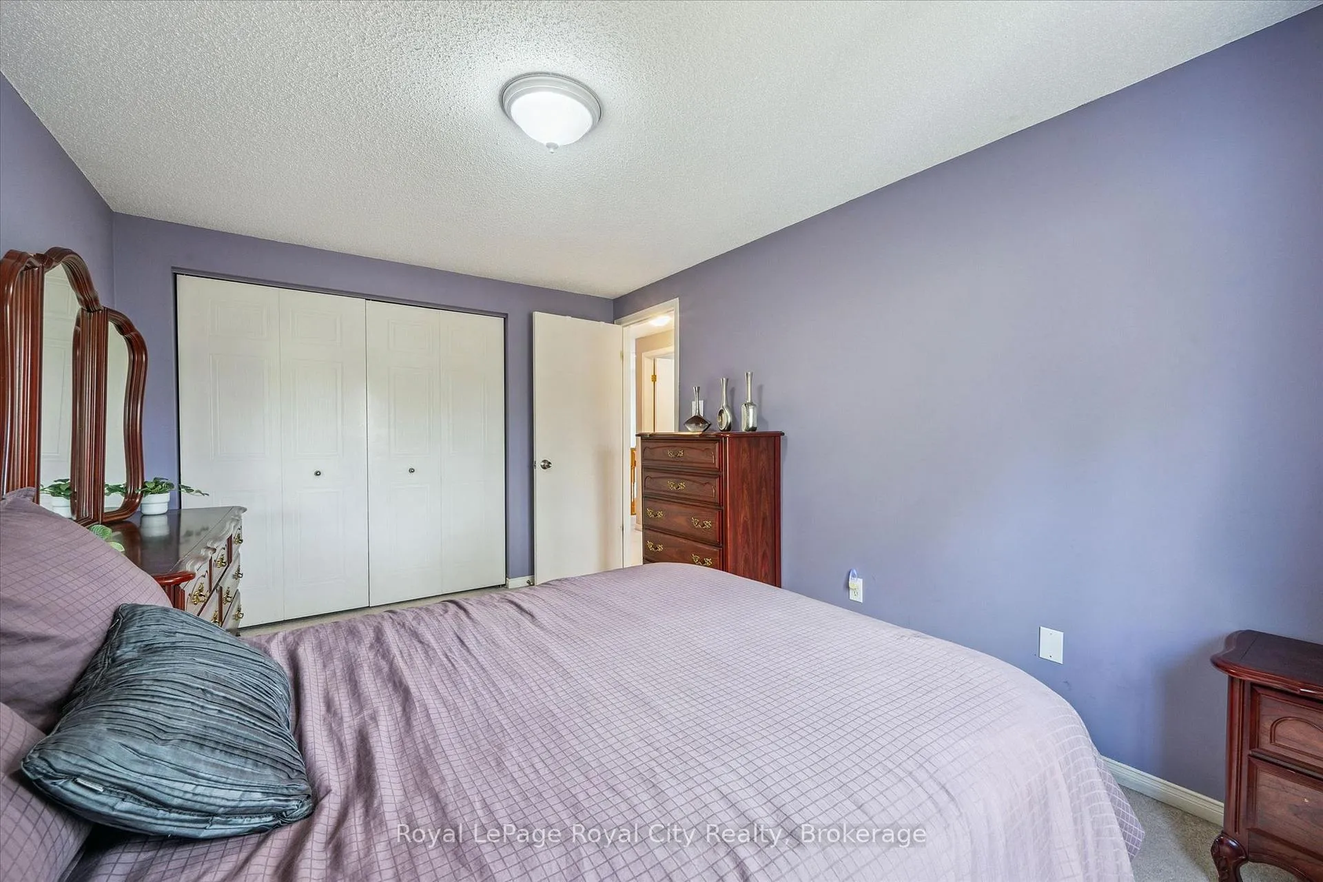 Photo 16 of Unit 24, 240 London Road W, Guelph, Downtown — HOMEH