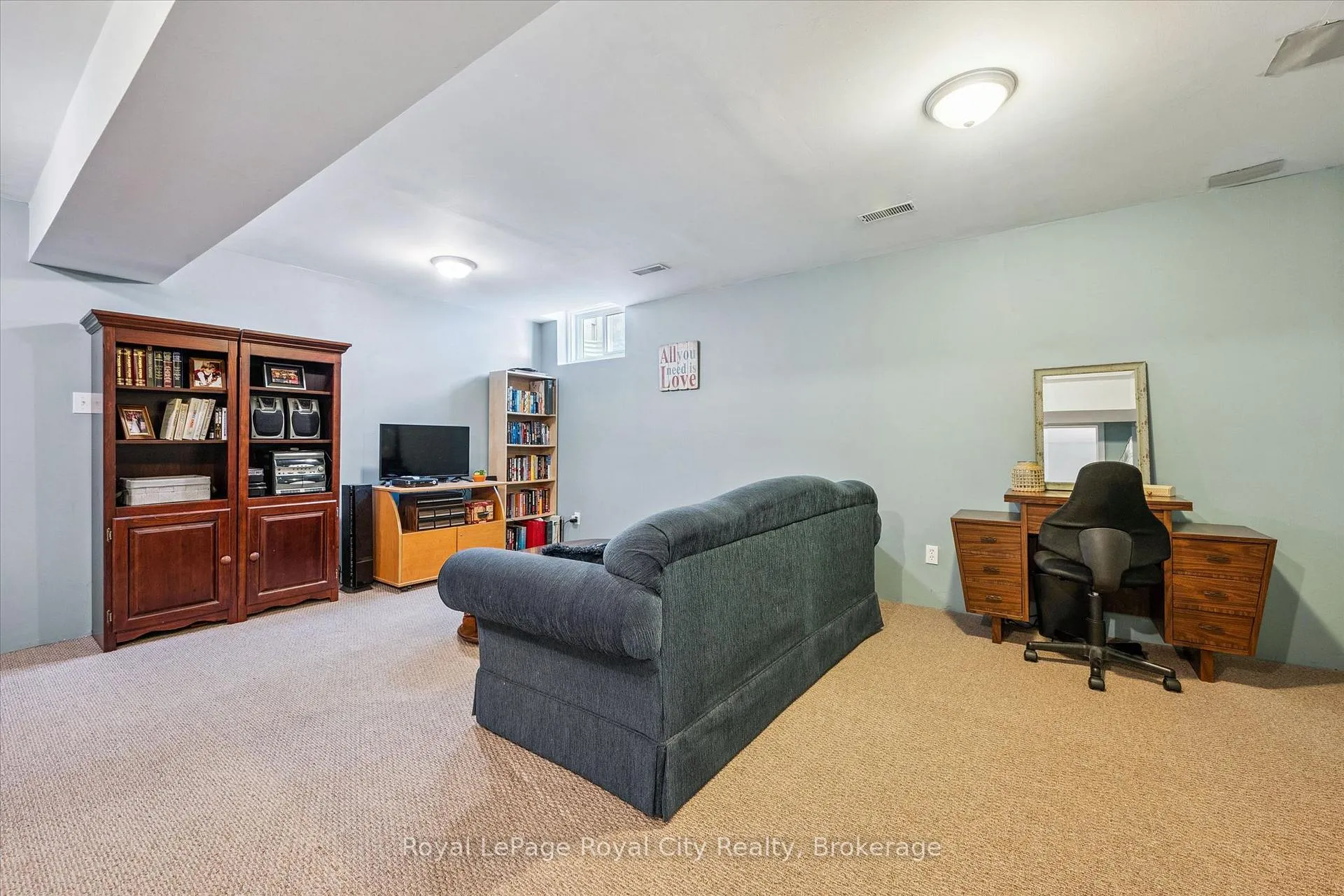 Photo 22 of Unit 24, 240 London Road W, Guelph, Downtown — HOMEH