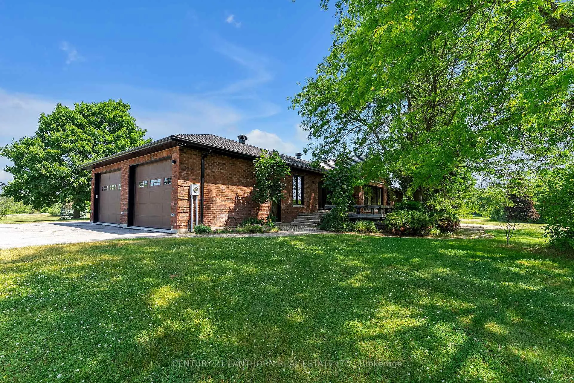 Photo 43 of 676 Foxton Road, Belleville, Thurlow Ward — HOMEH