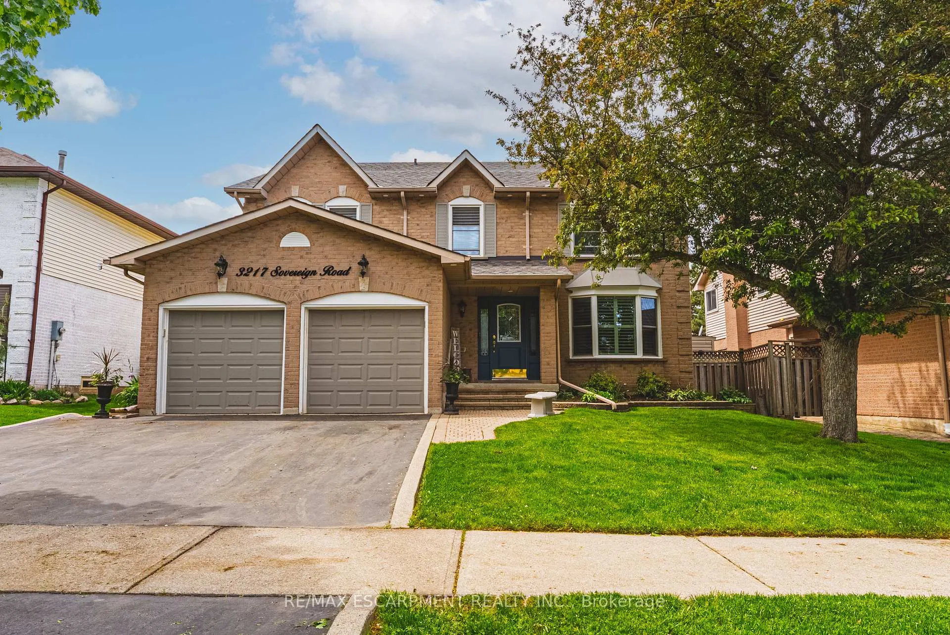 Photo 1 of 3217 Sovereign Road, Burlington, Headon — HOMEH
