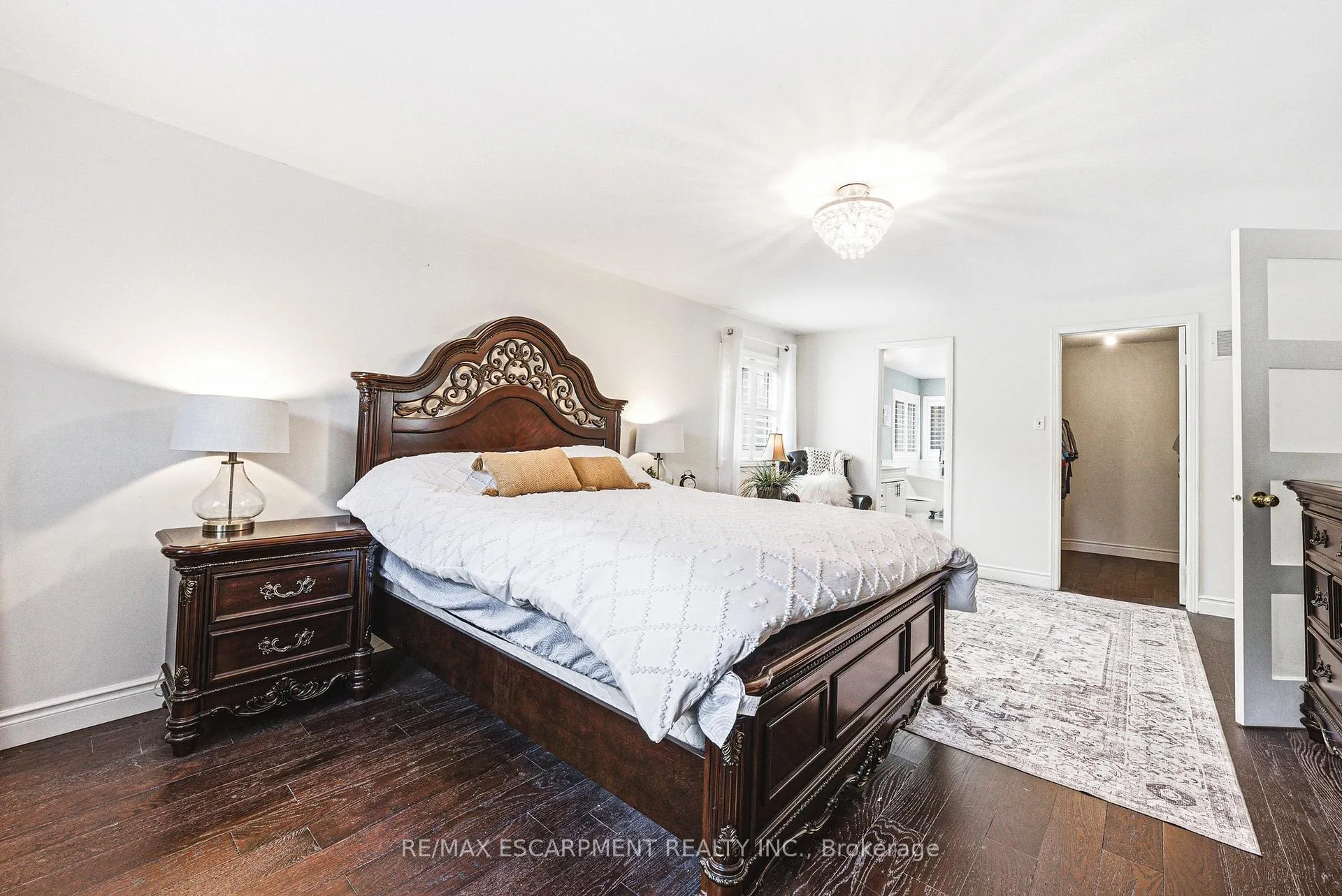 Photo 24 of 3217 Sovereign Road, Burlington, Headon — HOMEH