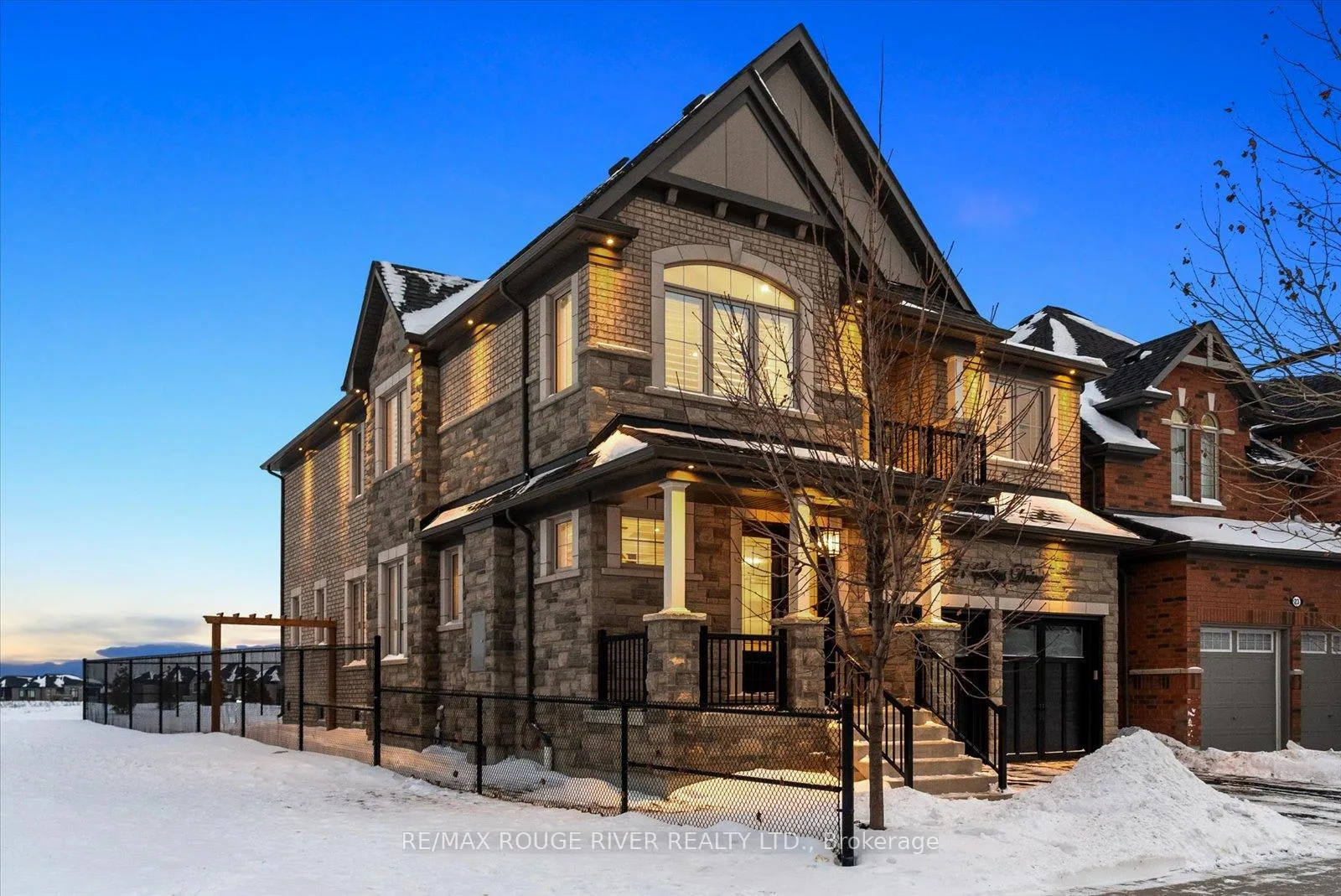 Photo 4 of 21 Soltys Drive, Whitby, Rural Whitby — HOMEH