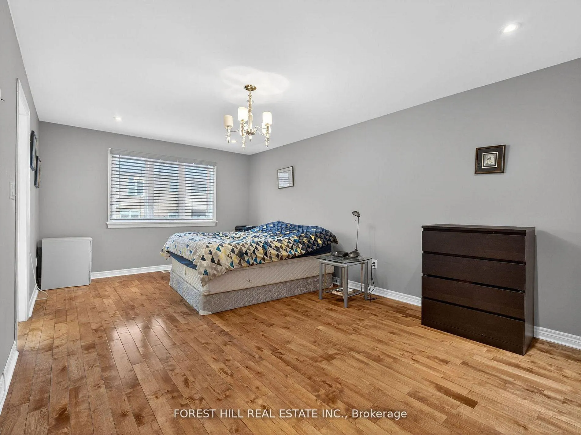 Photo 13 of 53 Marc Santi Boulevard, Vaughan, Patterson — HOMEH