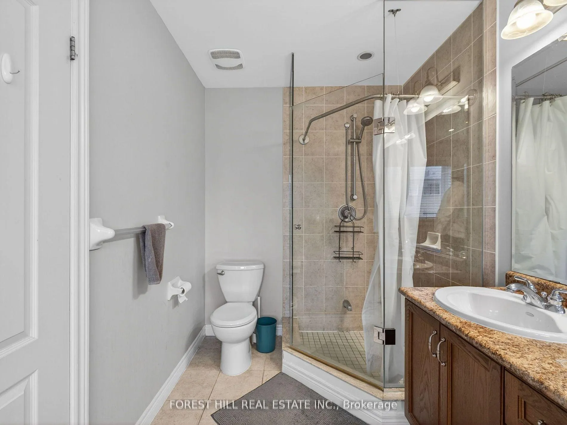 Photo 15 of 53 Marc Santi Boulevard, Vaughan, Patterson — HOMEH