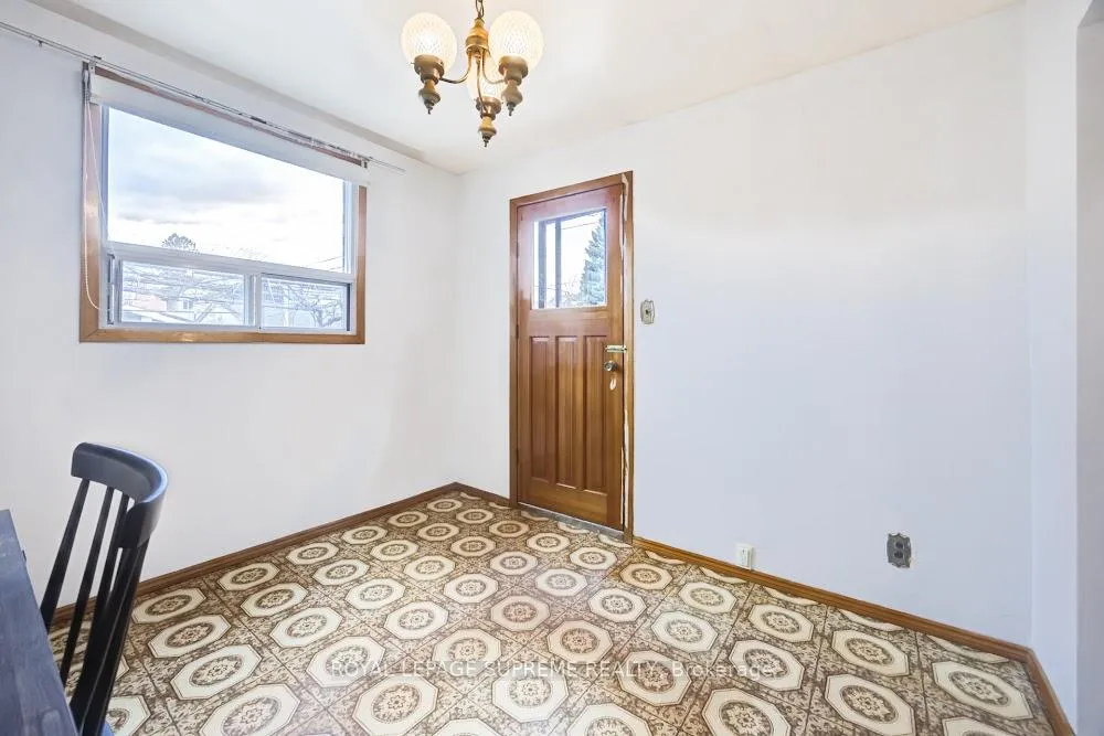 Photo 13 of 514 Concord Avenue, Toronto, Dovercourt-Wallace Emerson-Junction — HOMEH