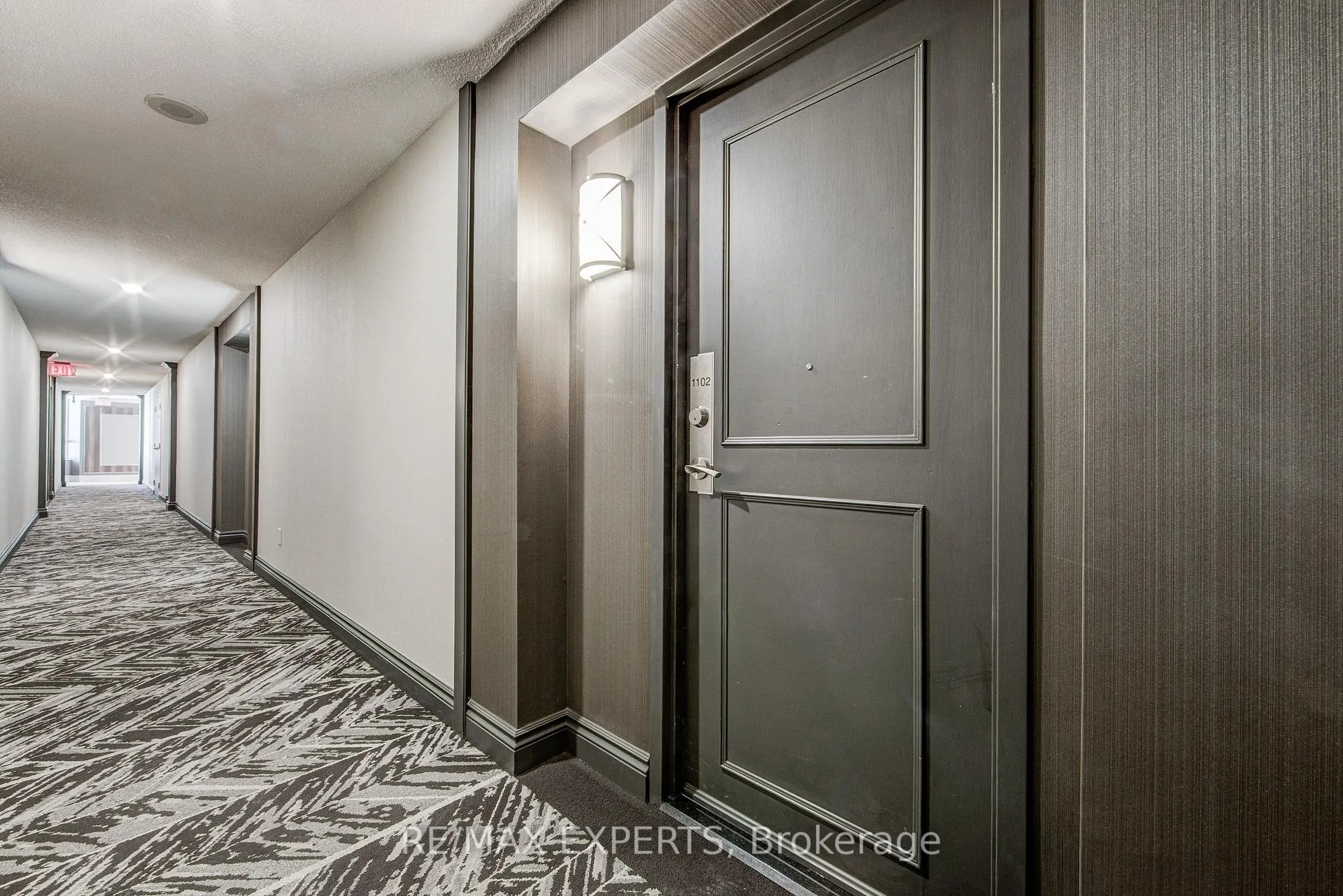 Photo 4 of Unit 1102, 11 Townsgate Drive, Vaughan, Crestwood-Springfarm-Yorkhill — HOMEH