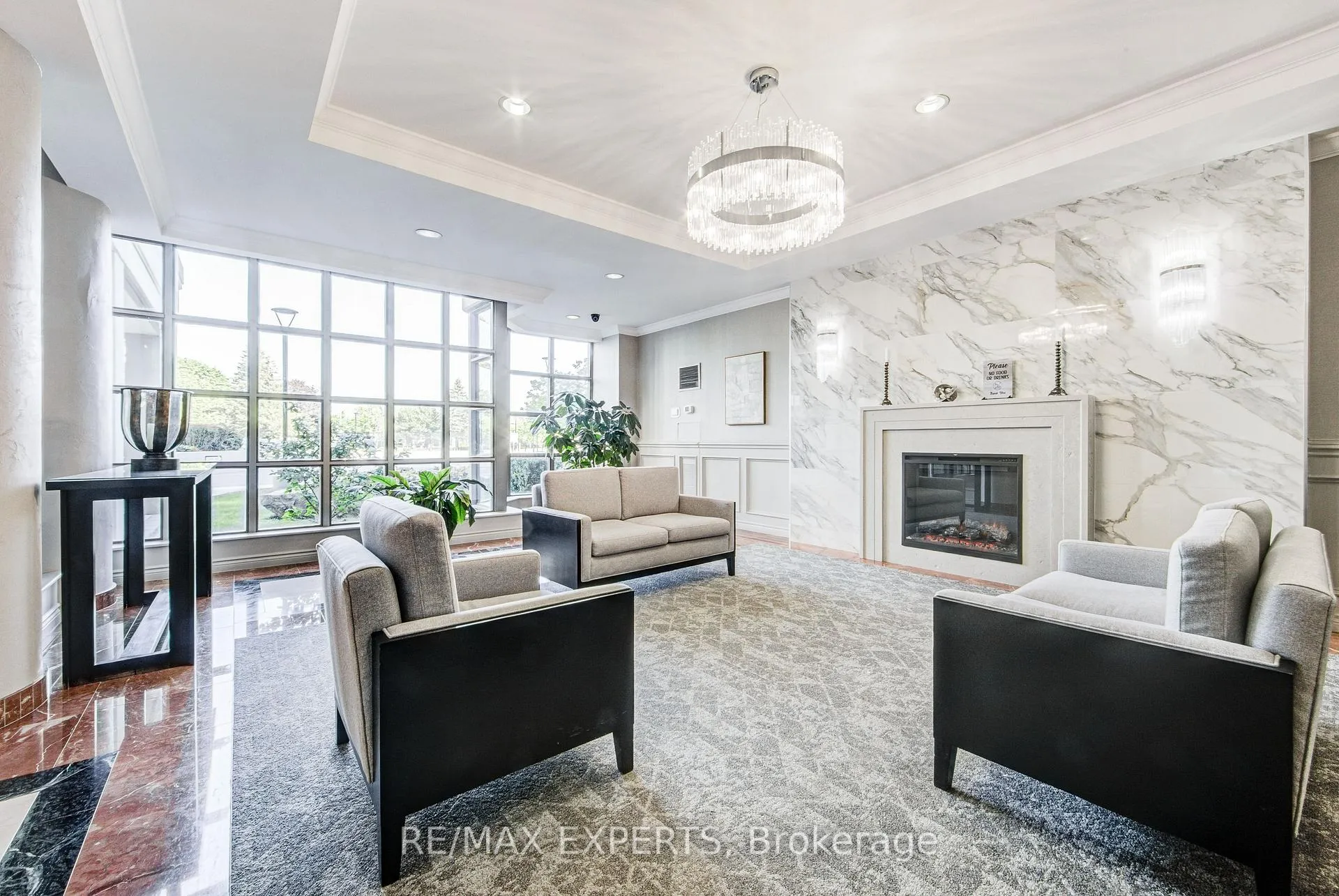 Photo 33 of Unit 1102, 11 Townsgate Drive, Vaughan, Crestwood-Springfarm-Yorkhill — HOMEH