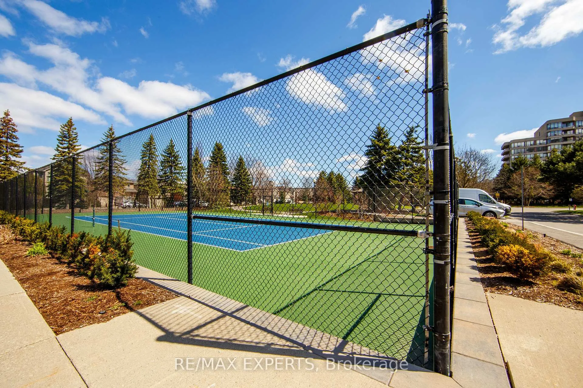 Photo 40 of Unit 1102, 11 Townsgate Drive, Vaughan, Crestwood-Springfarm-Yorkhill — HOMEH