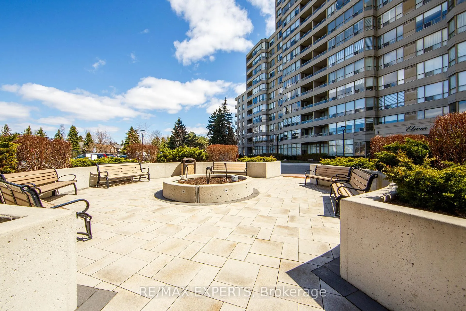 Photo 41 of Unit 1102, 11 Townsgate Drive, Vaughan, Crestwood-Springfarm-Yorkhill — HOMEH
