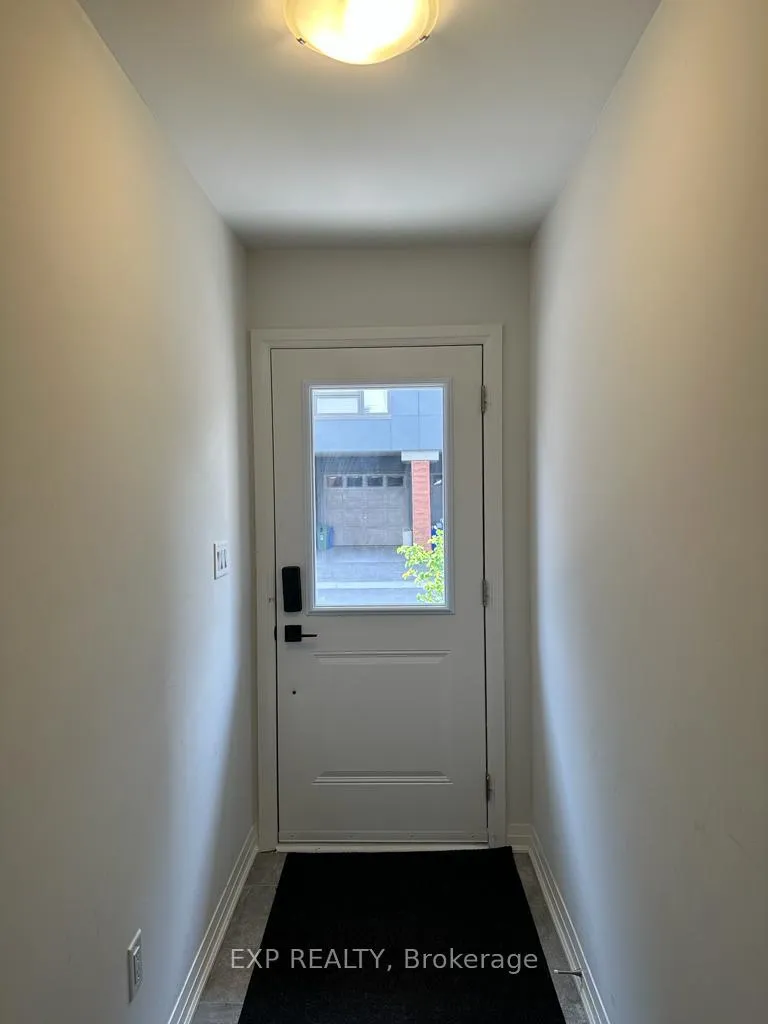 Photo 4 of 1663 Pleasure Valley Path, Oshawa, Samac — HOMEH