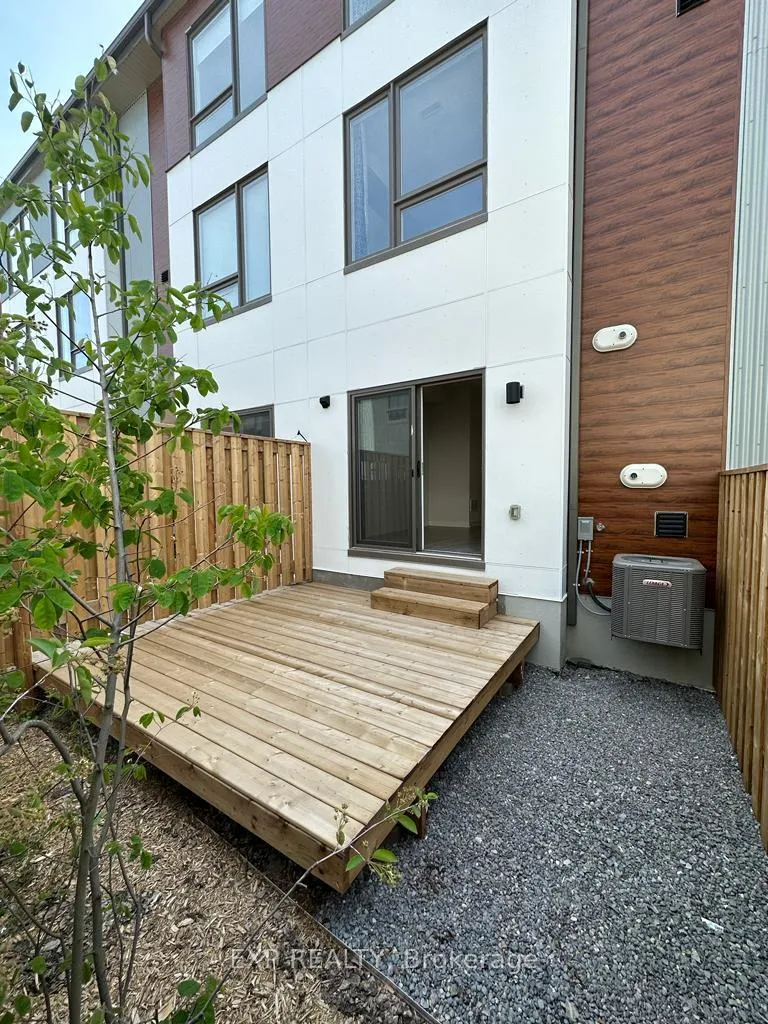 Photo 14 of 1663 Pleasure Valley Path, Oshawa, Samac — HOMEH