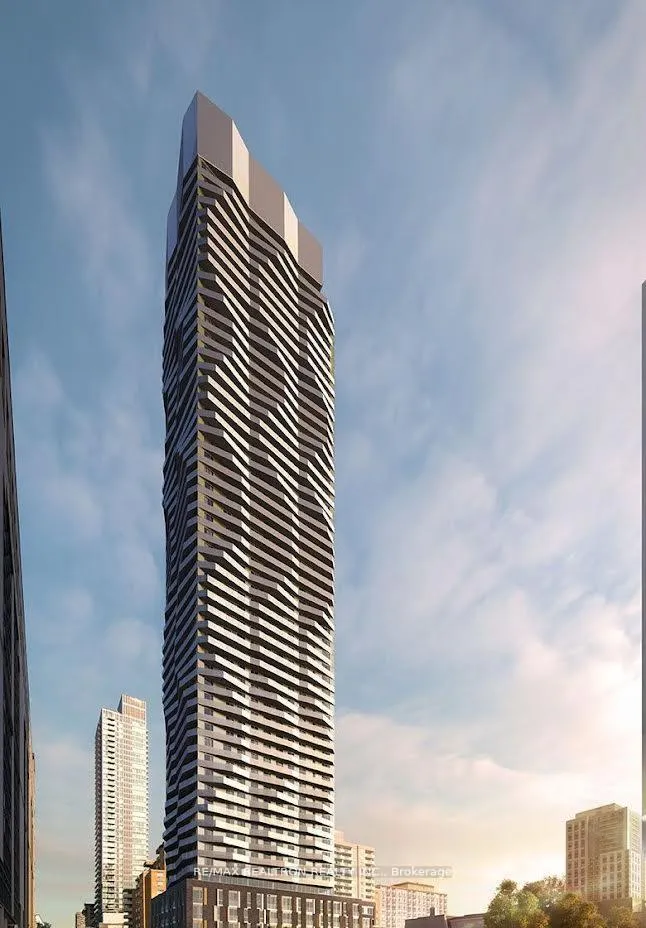 Front of Unit 601, 100 Dalhousie Street
