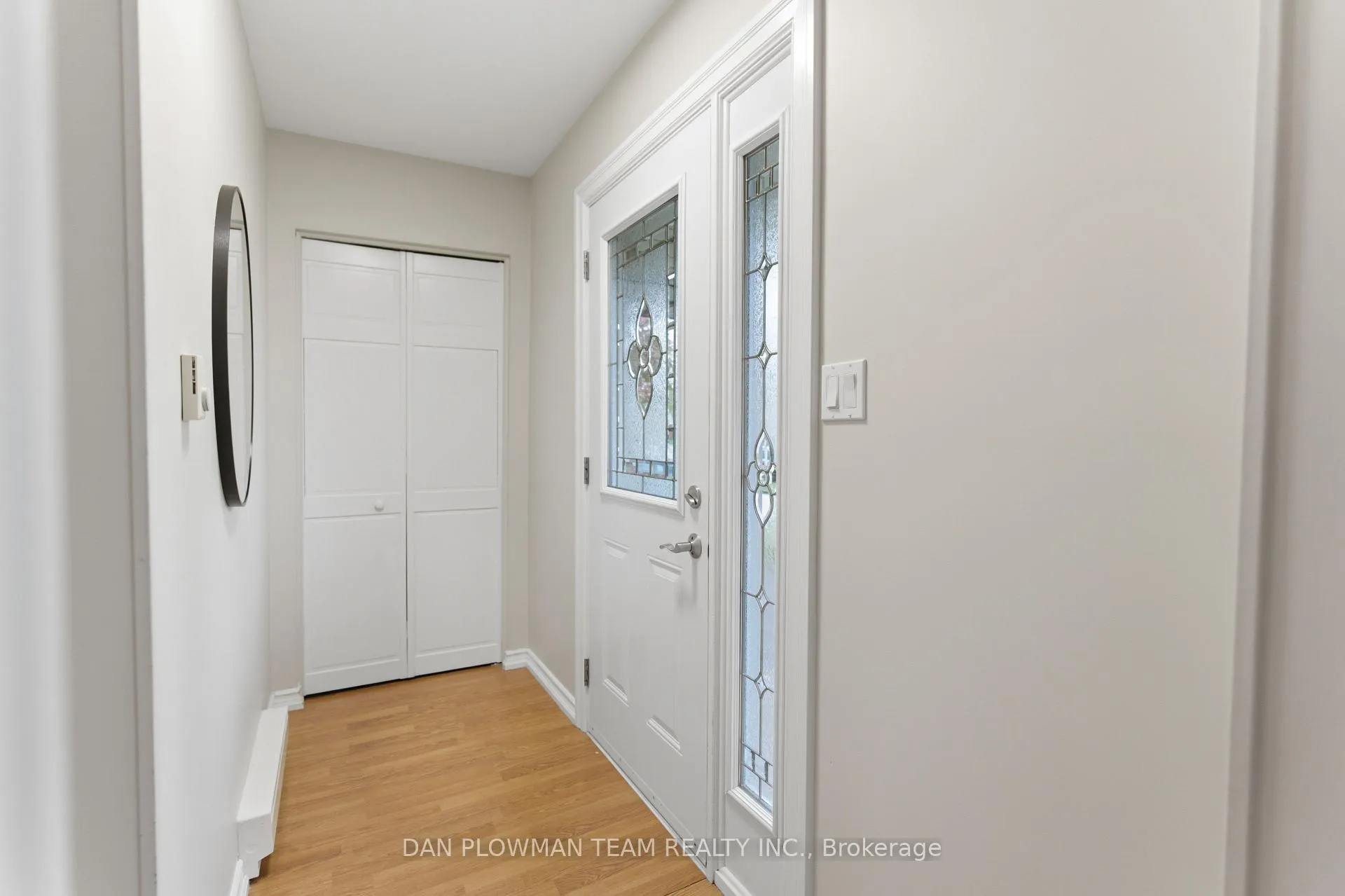 Photo 6 of 808 Central Park Boulevard N, Oshawa, Centennial — HOMEH