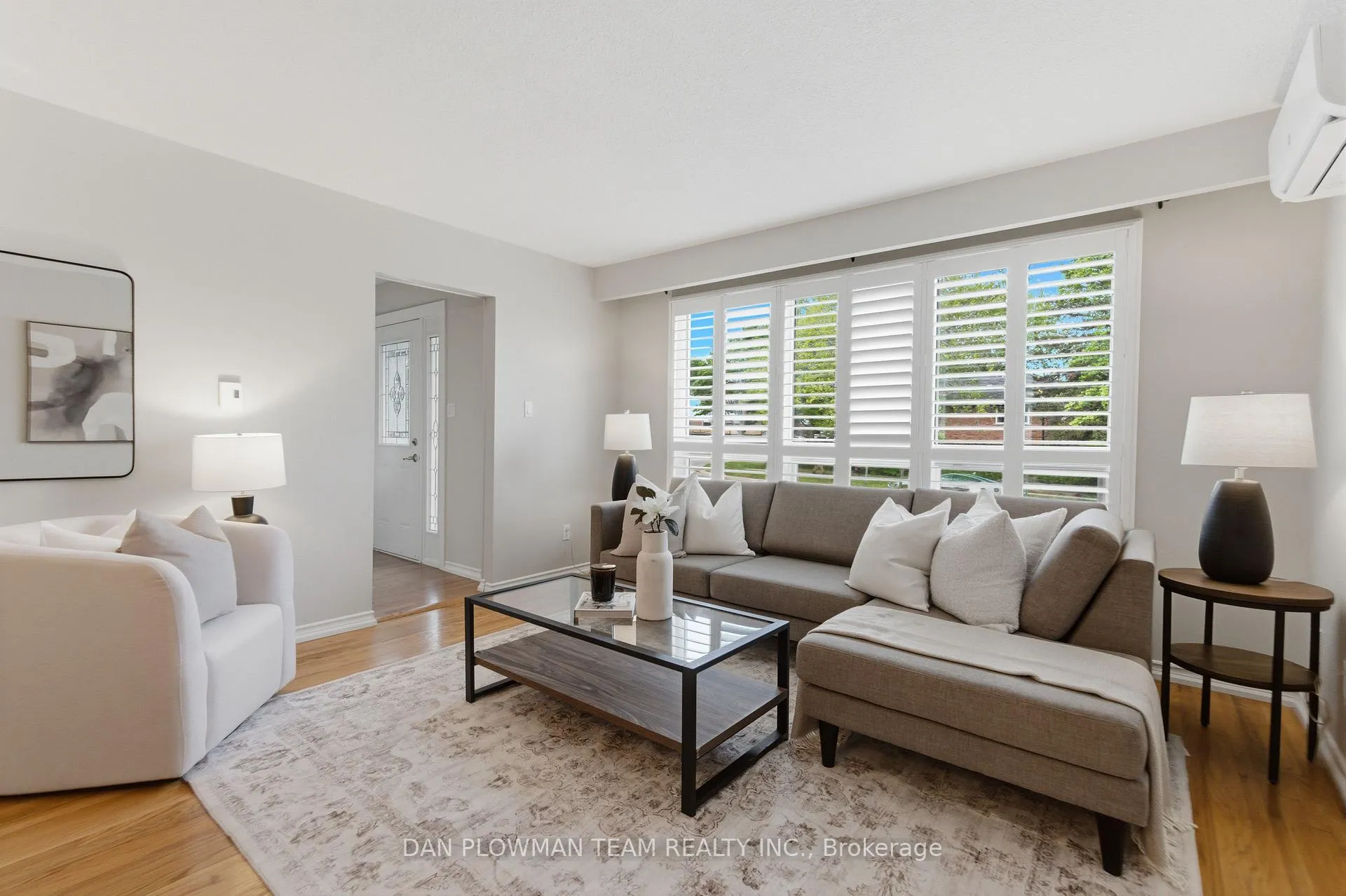 Photo 8 of 808 Central Park Boulevard N, Oshawa, Centennial — HOMEH